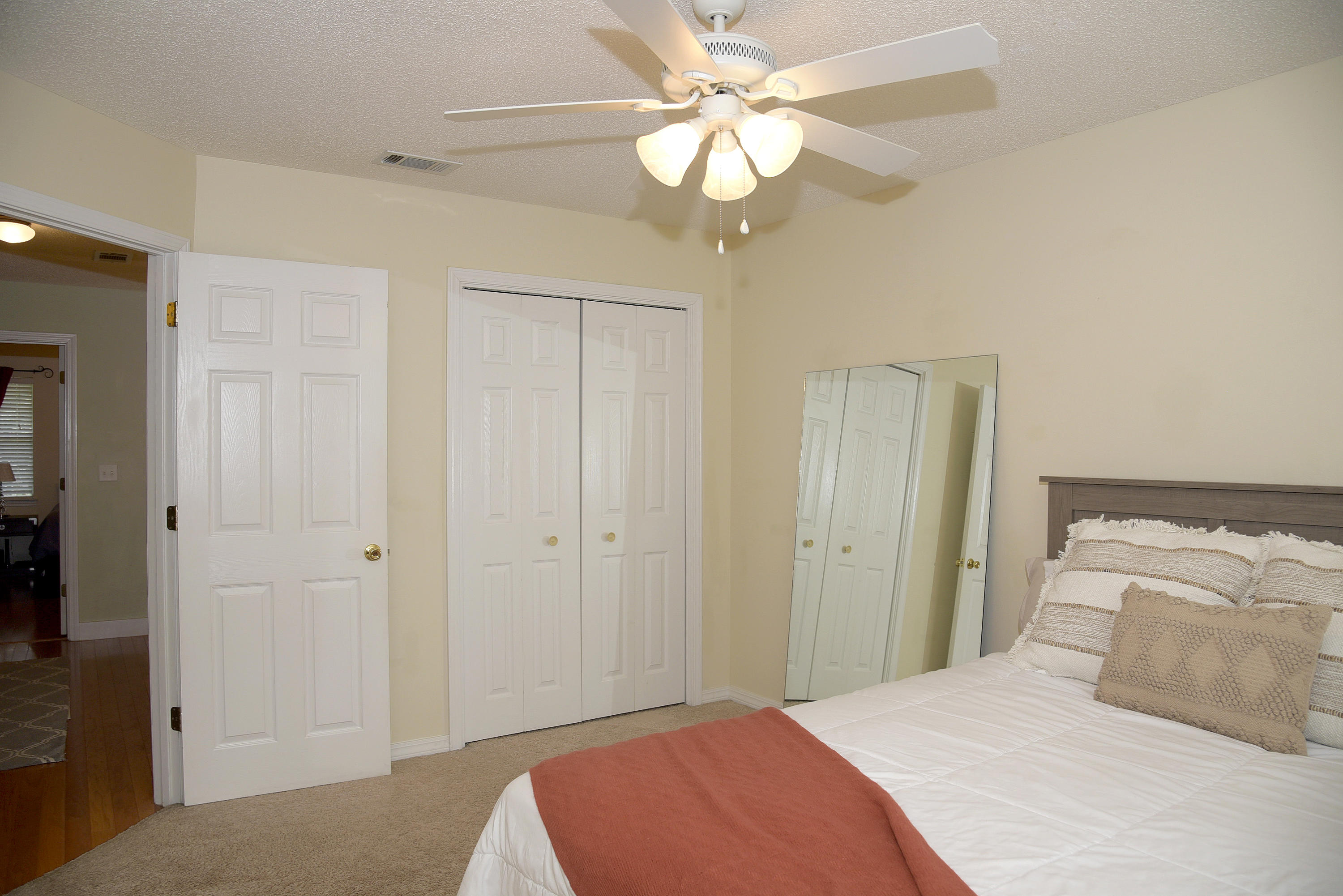 PARKWOOD ESTATES PH 5 - Residential