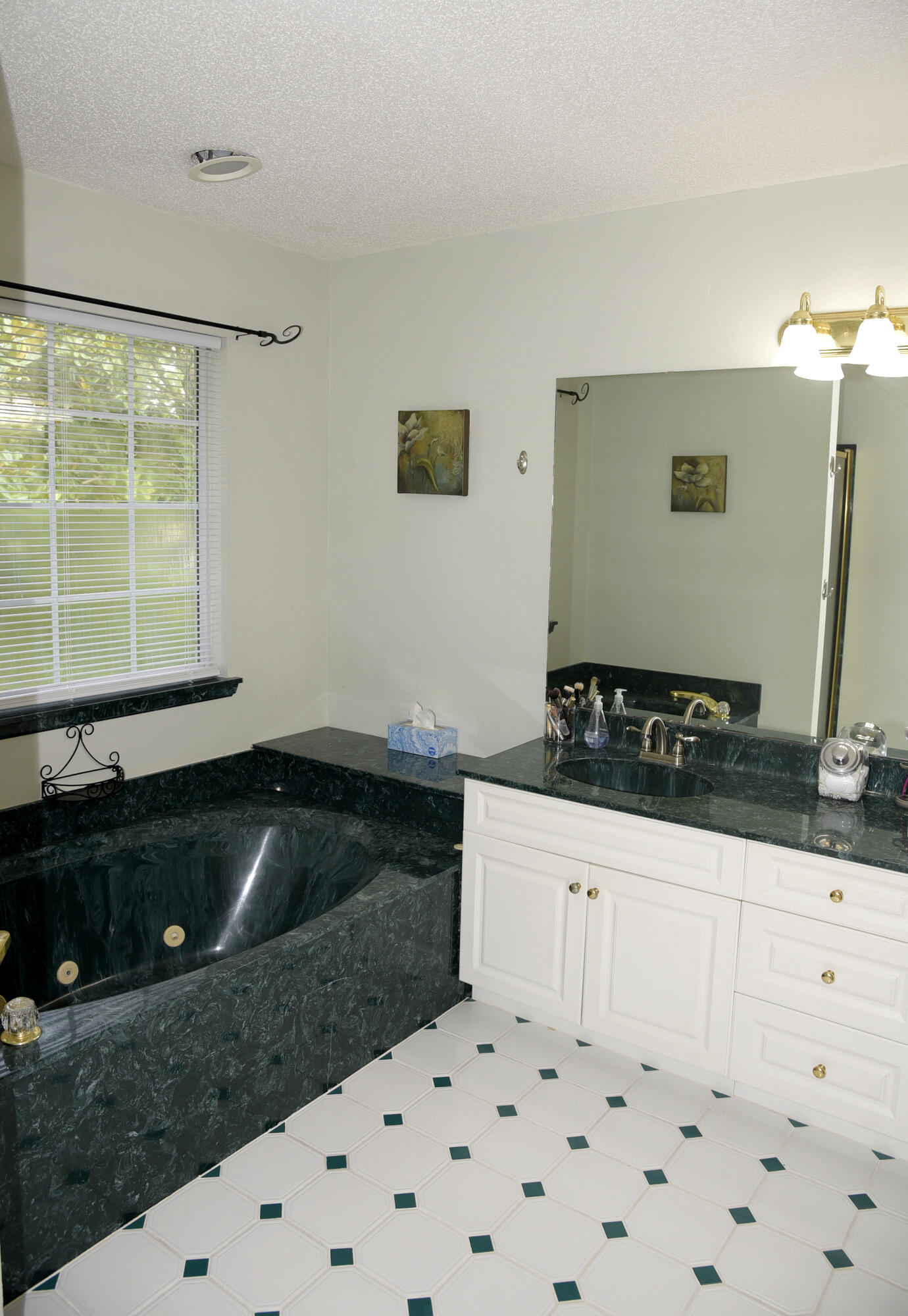 PARKWOOD ESTATES PH 5 - Residential