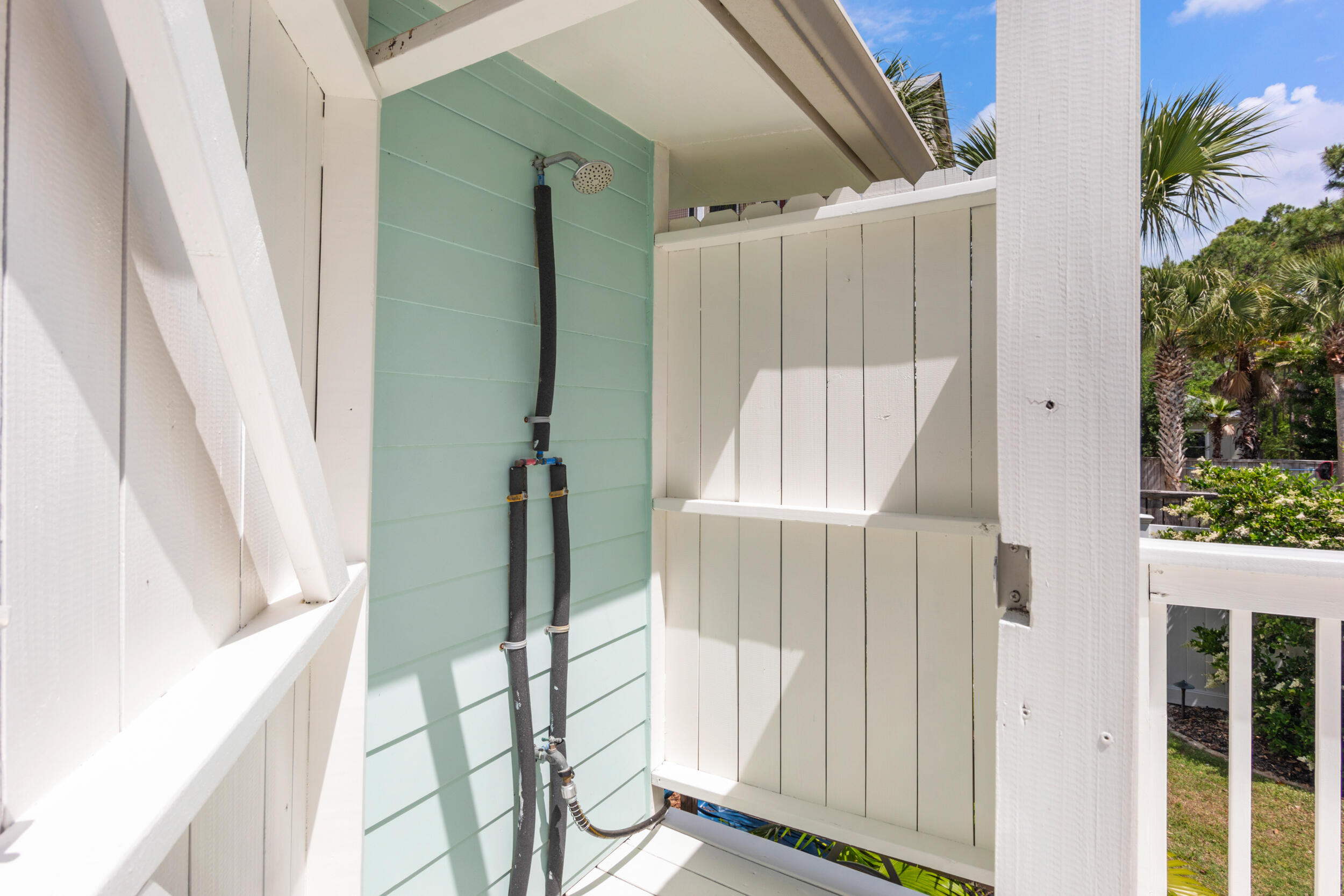 GULF SHORE MANOR - Residential