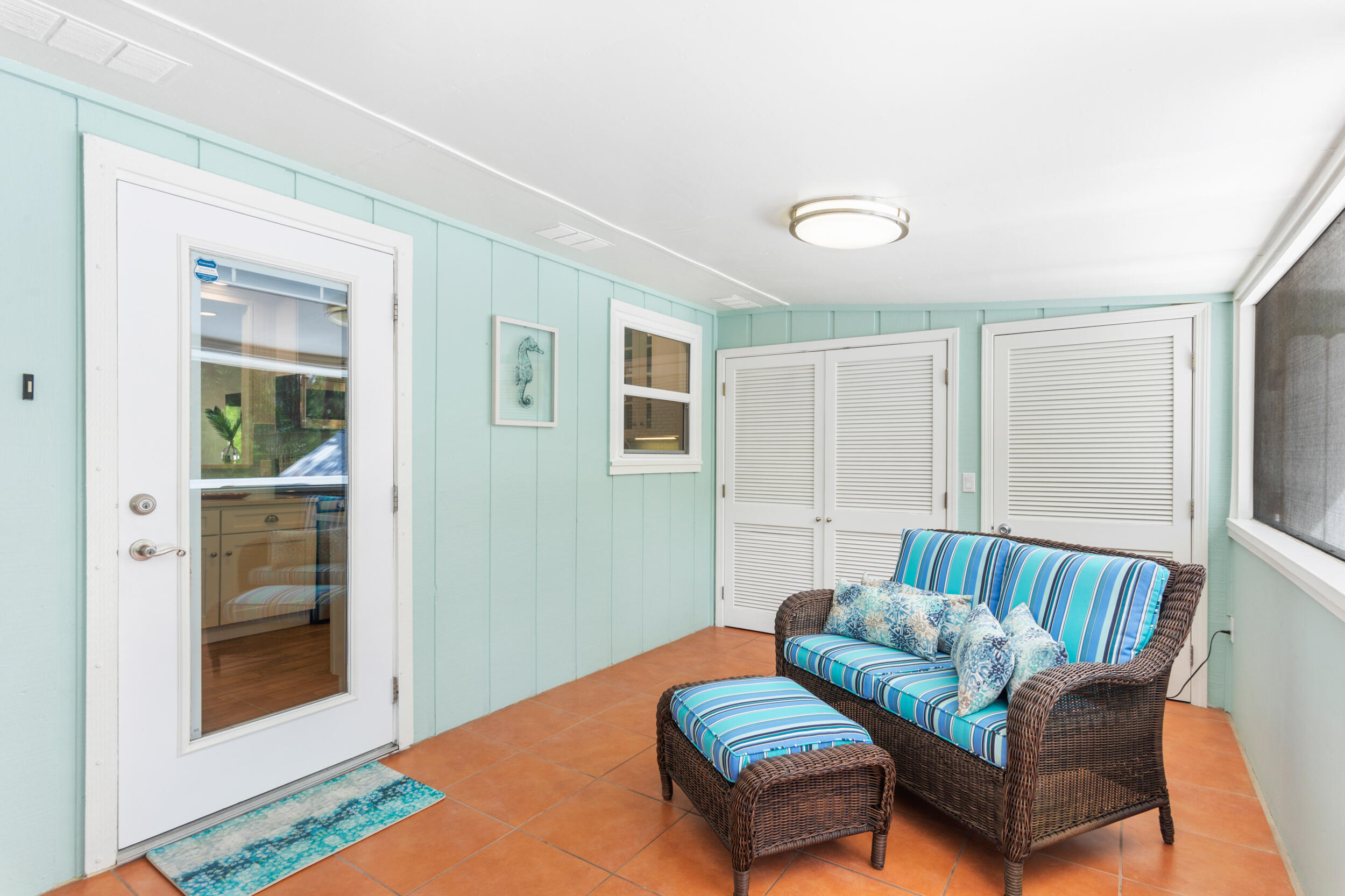 GULF SHORE MANOR - Residential