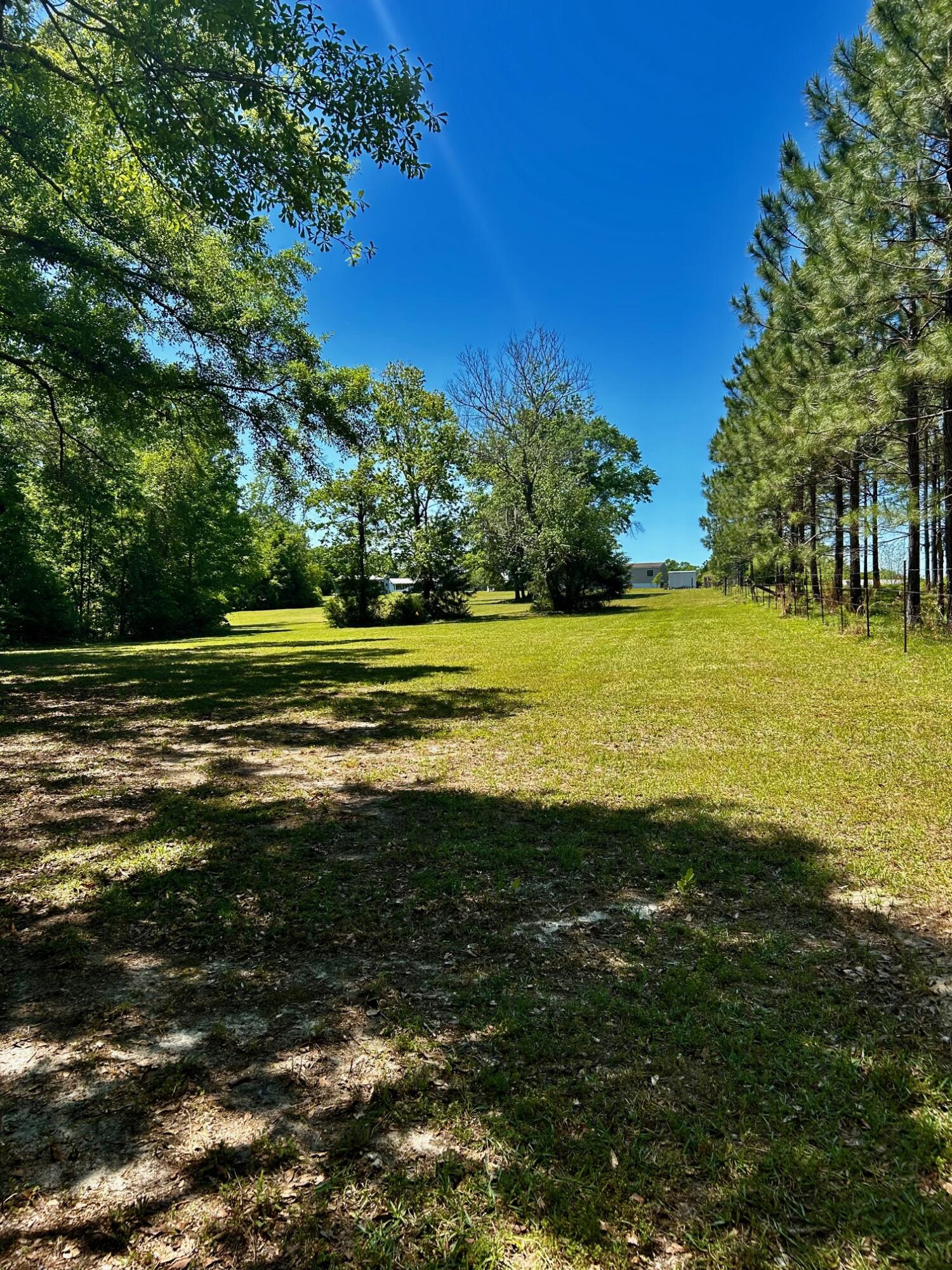 NO RECORDED SUBDIVISION - Farm