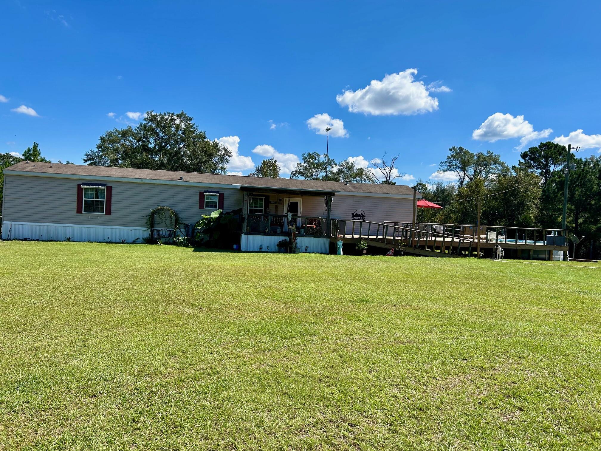 NO RECORDED SUBDIVISION - Farm