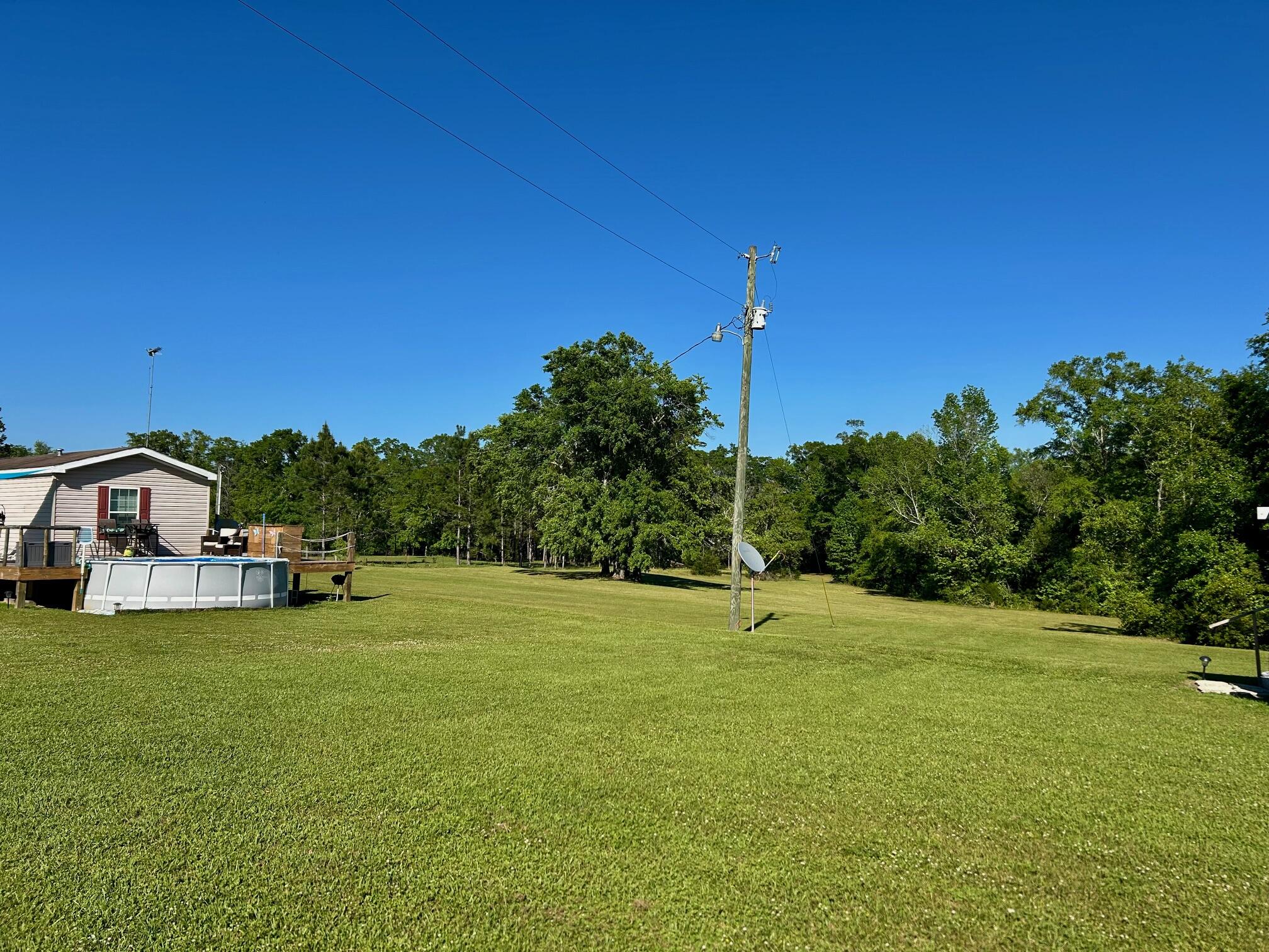 NO RECORDED SUBDIVISION - Farm