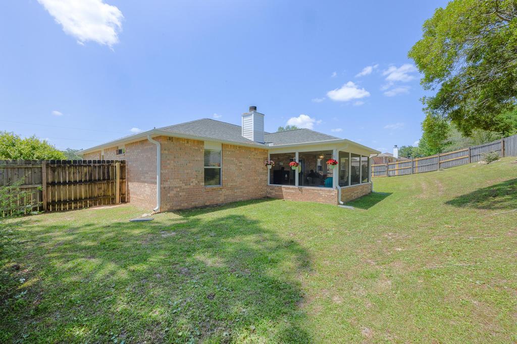 NORTHVIEW ESTATES 7TH ADDN - Residential Lease