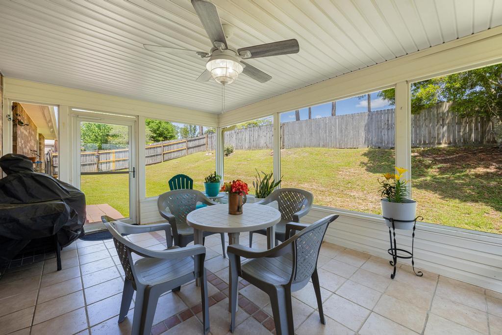 NORTHVIEW ESTATES 7TH ADDN - Residential Lease