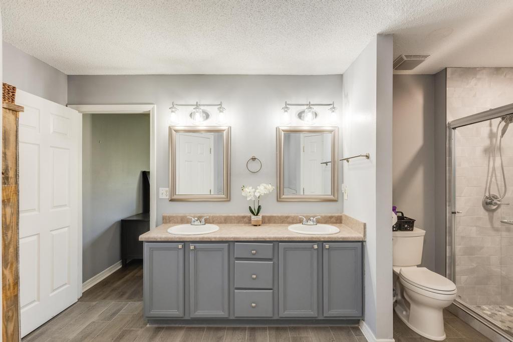 NORTHVIEW ESTATES 7TH ADDN - Residential Lease