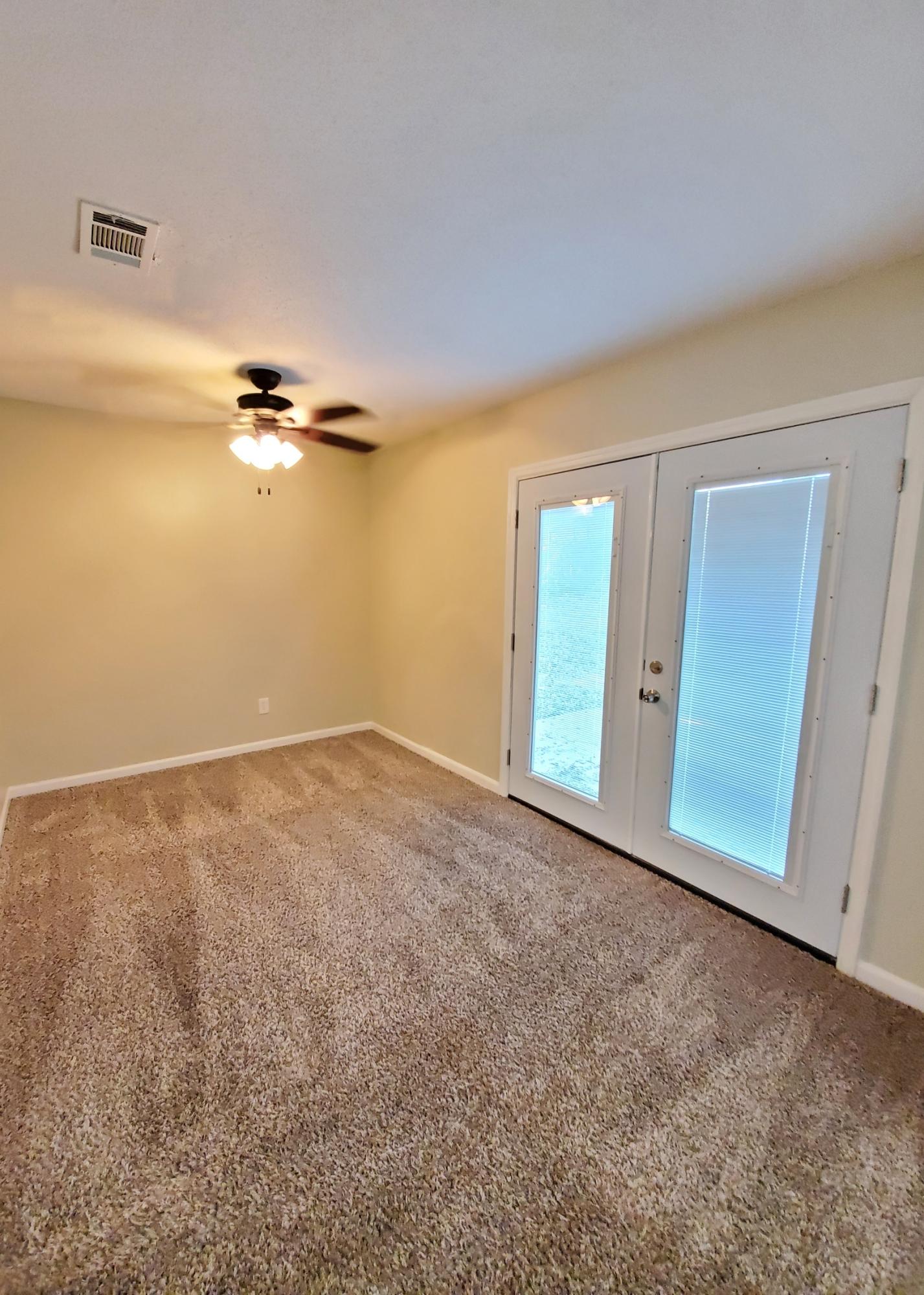 SHOAL RIDGE - Residential