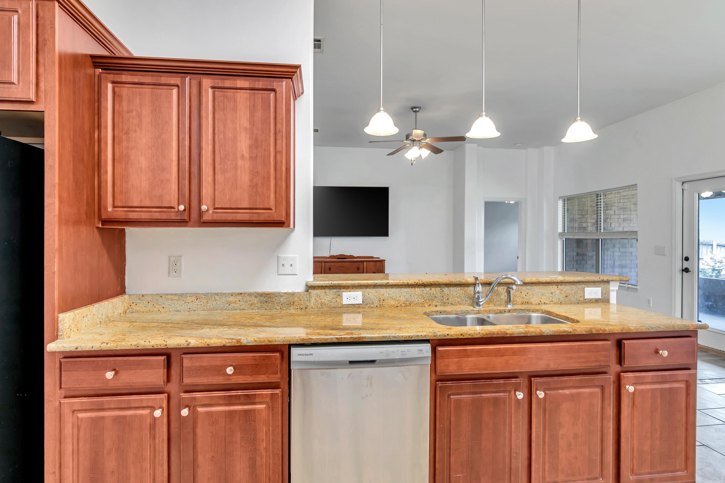 BROOKE ESTATES PH III - Residential