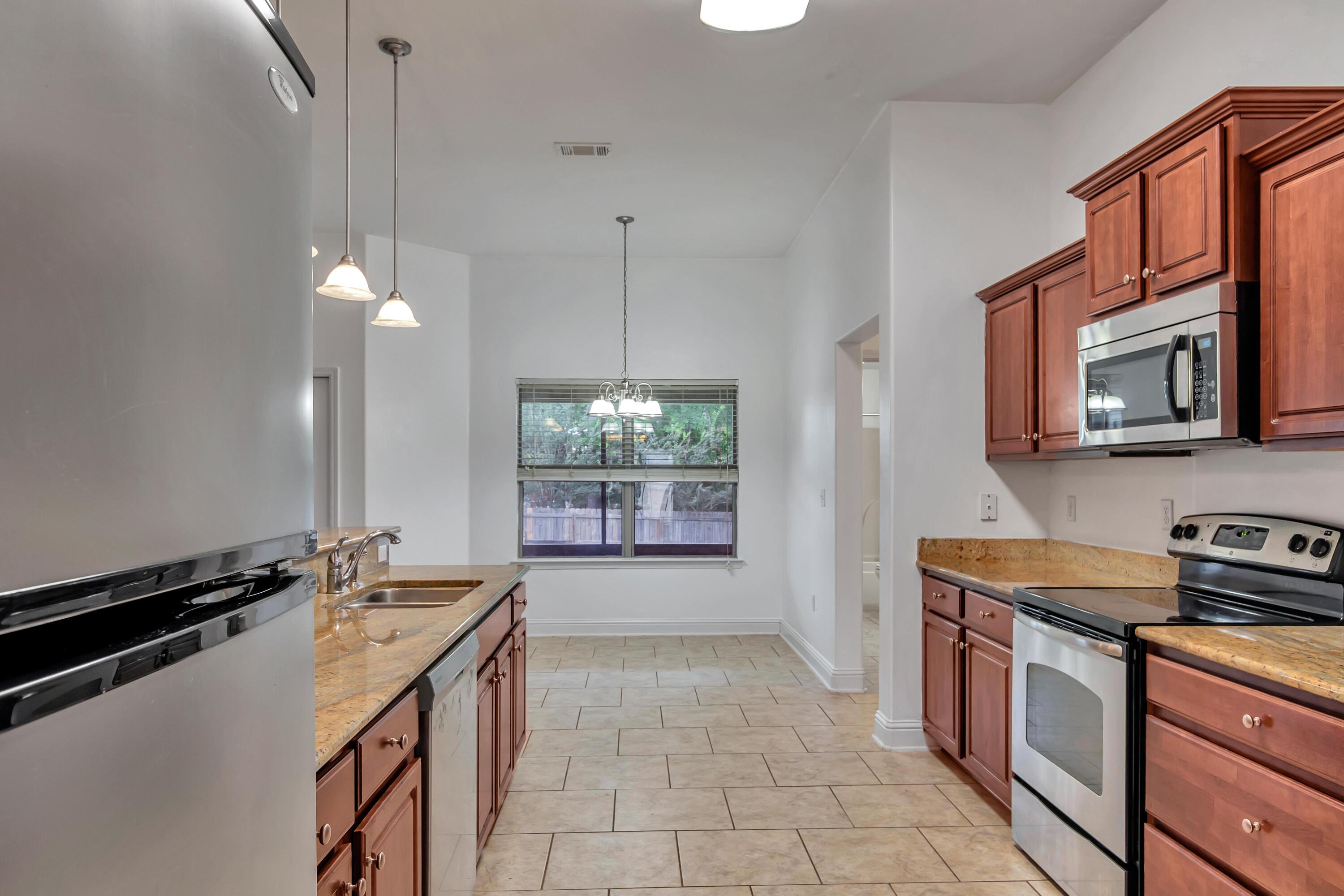 BROOKE ESTATES PH III - Residential