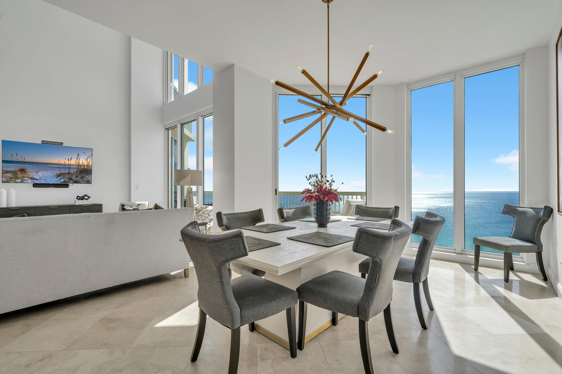 SILVER BEACH TOWERS - Residential