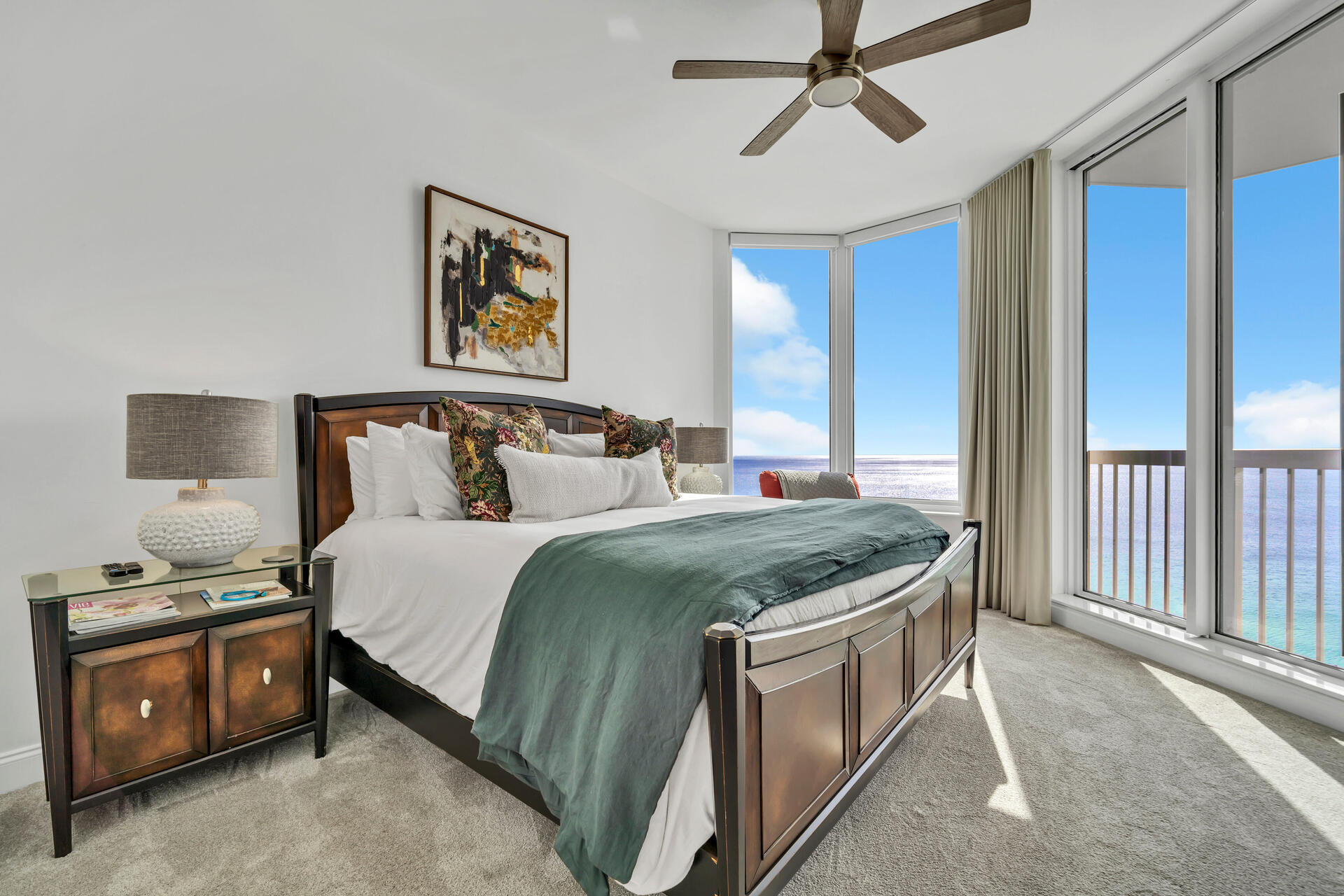 SILVER BEACH TOWERS - Residential