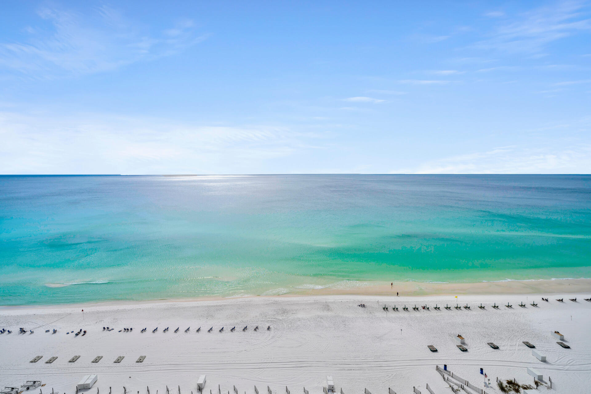 SILVER BEACH TOWERS - Residential