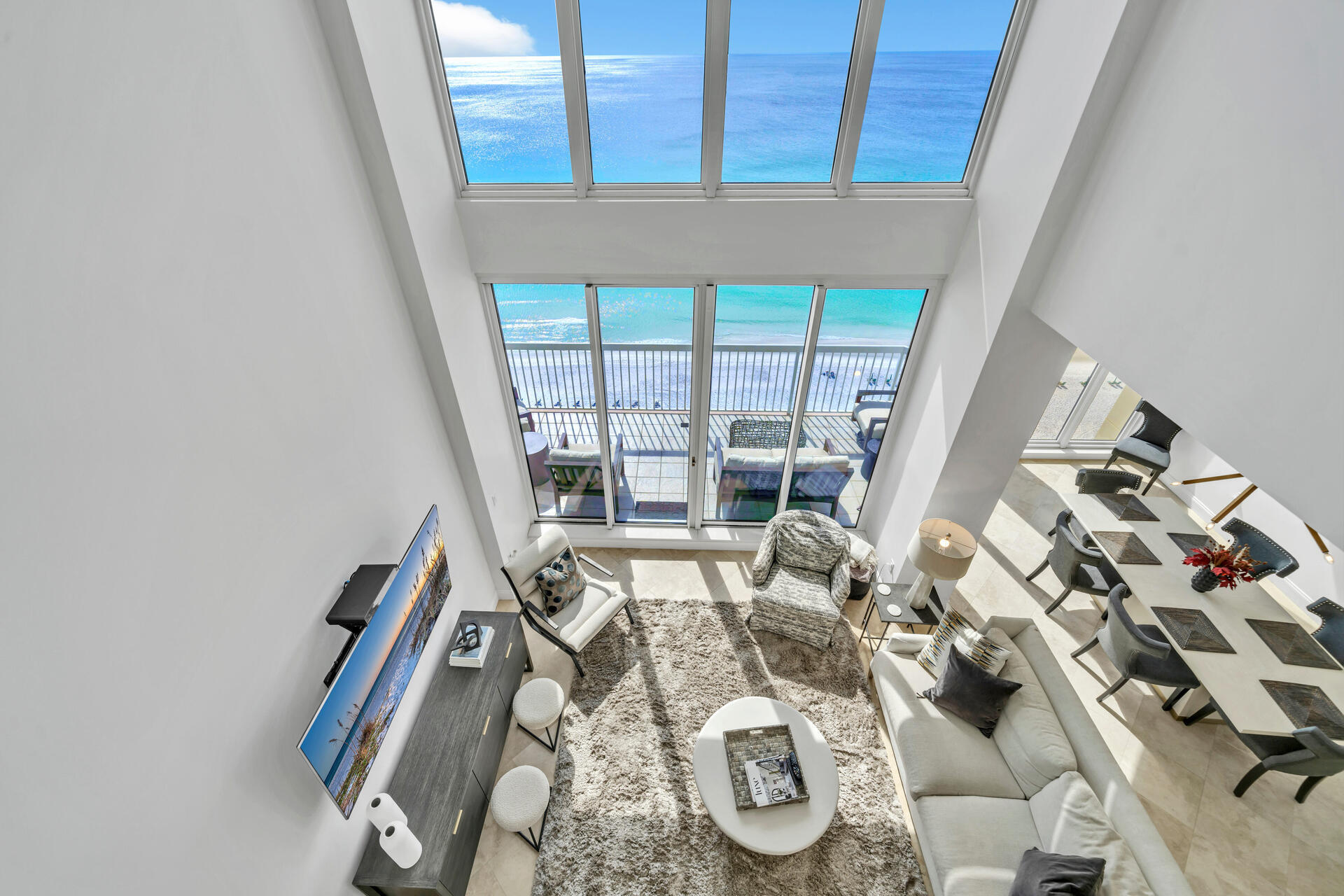 SILVER BEACH TOWERS - Residential