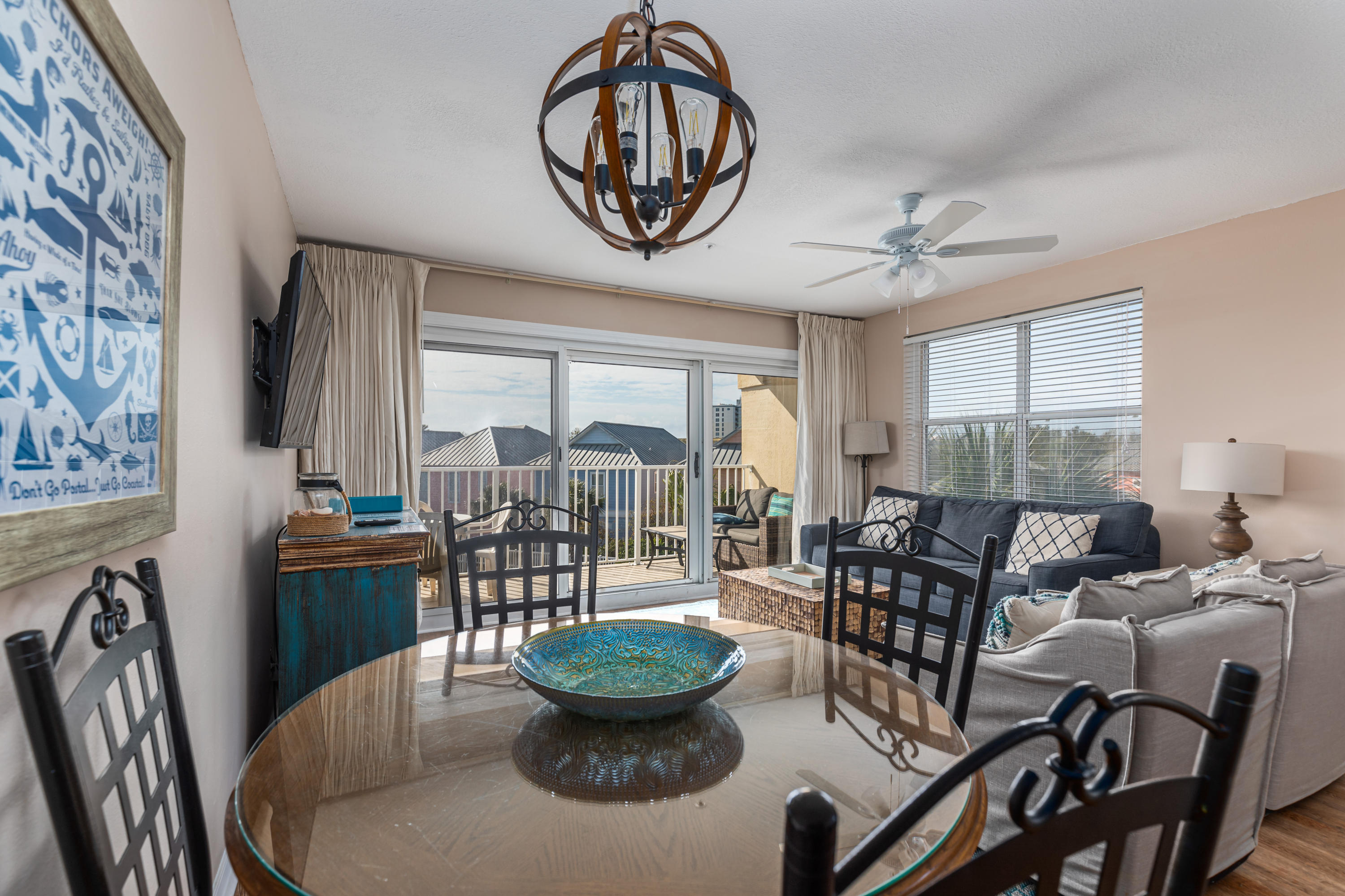 MARAVILLA CONDO 4 - Residential