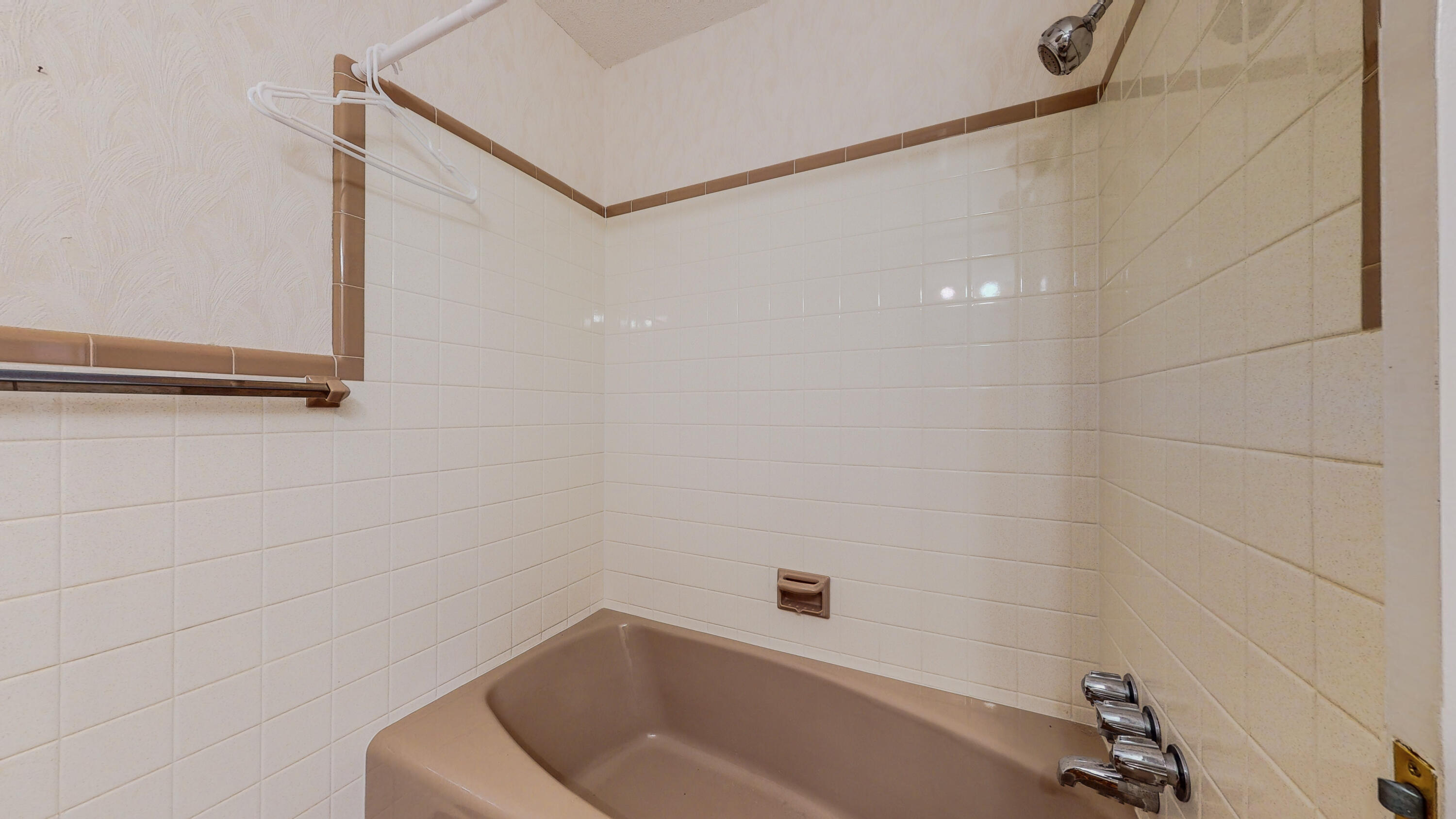 COLONY ESTATES 3RD ADDN - Residential