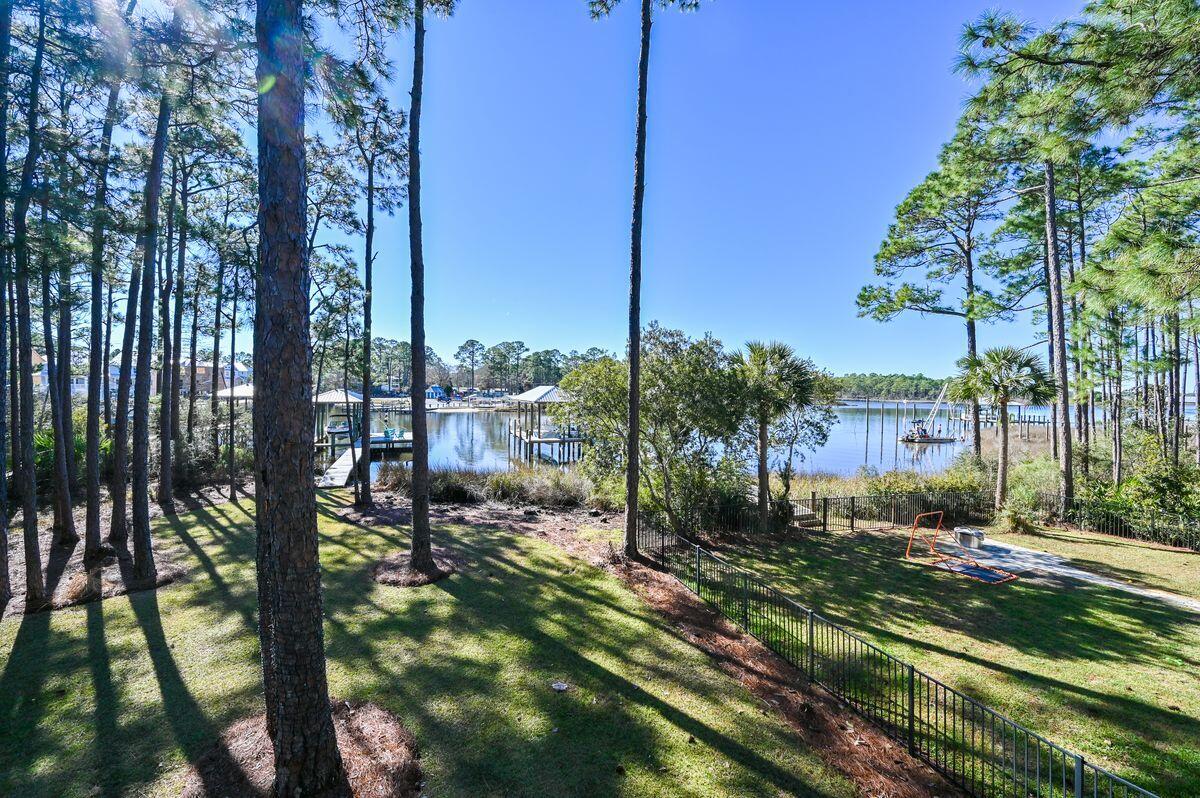 CESSNA LANDING - Residential