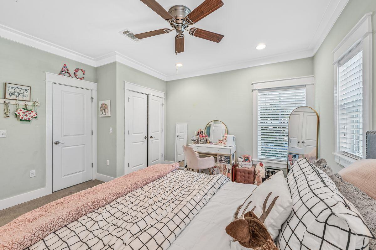 CESSNA LANDING - Residential