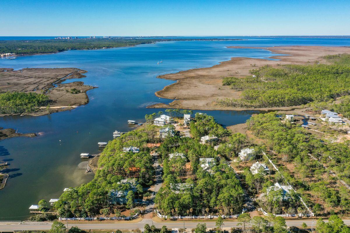 CESSNA LANDING - Residential