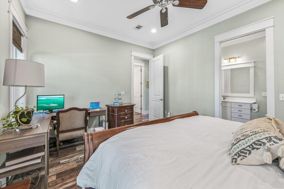 CESSNA LANDING - Residential