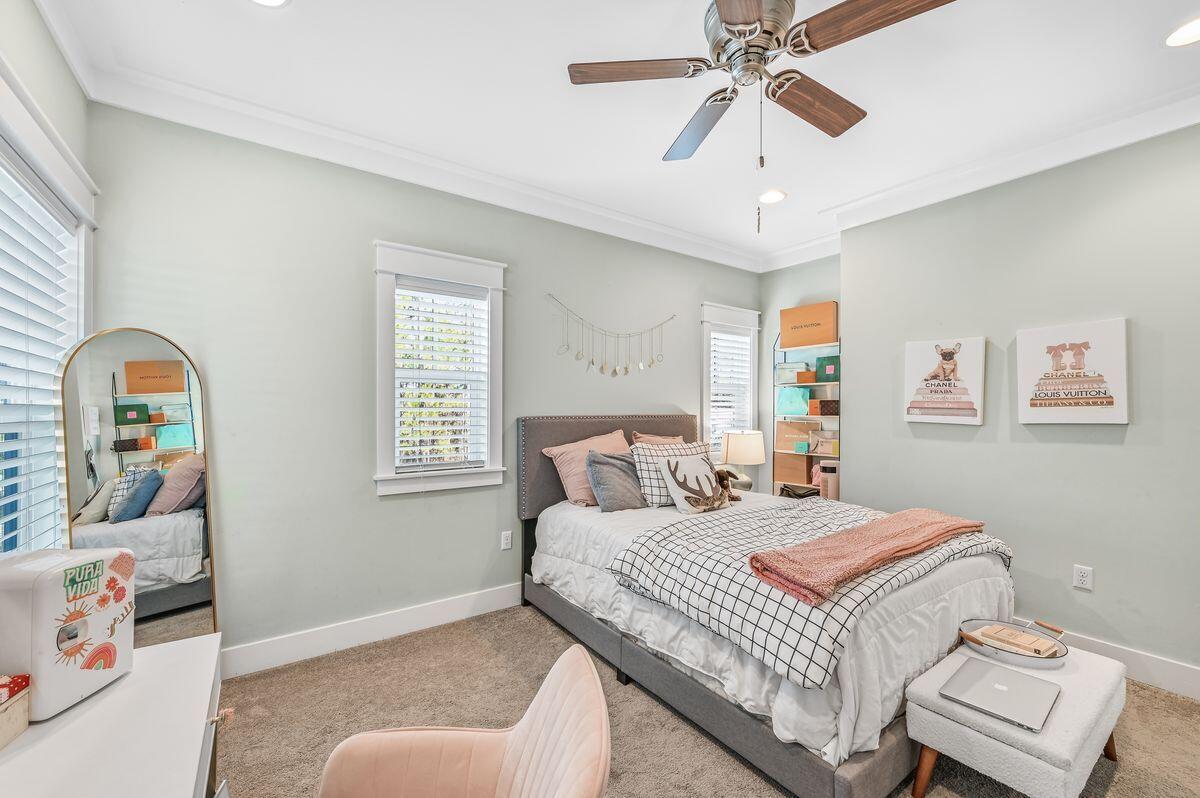 CESSNA LANDING - Residential