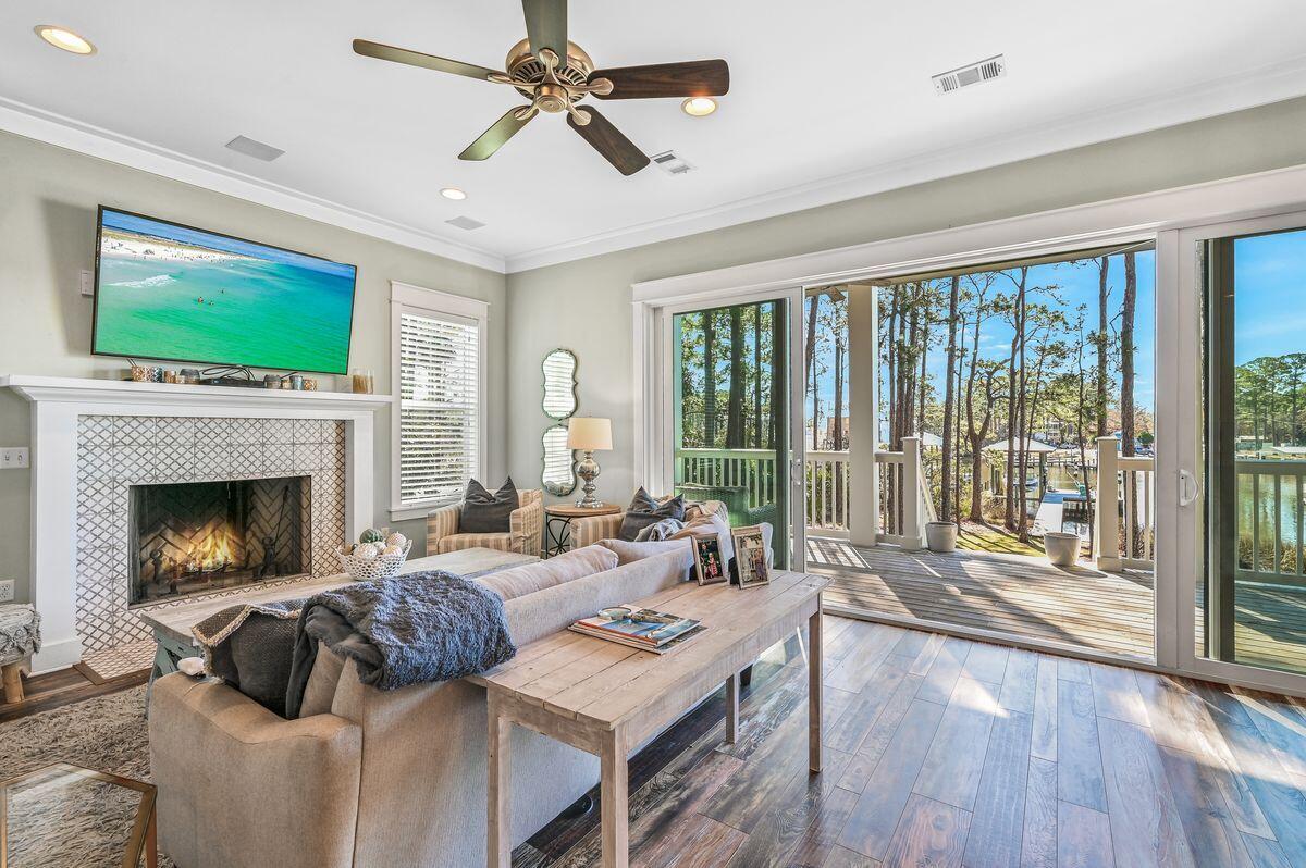 CESSNA LANDING - Residential