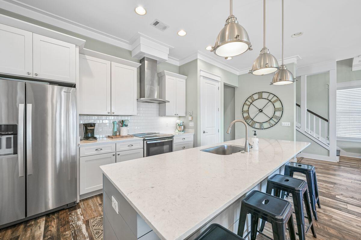 CESSNA LANDING - Residential