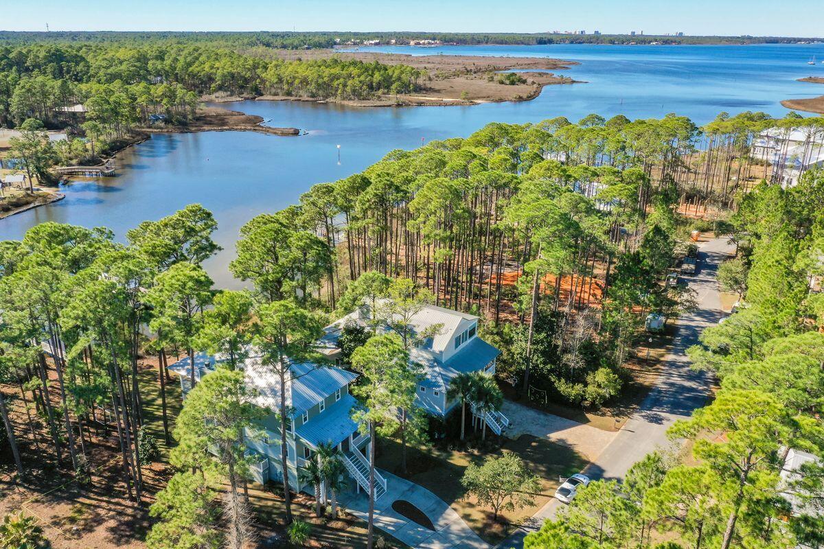 CESSNA LANDING - Residential