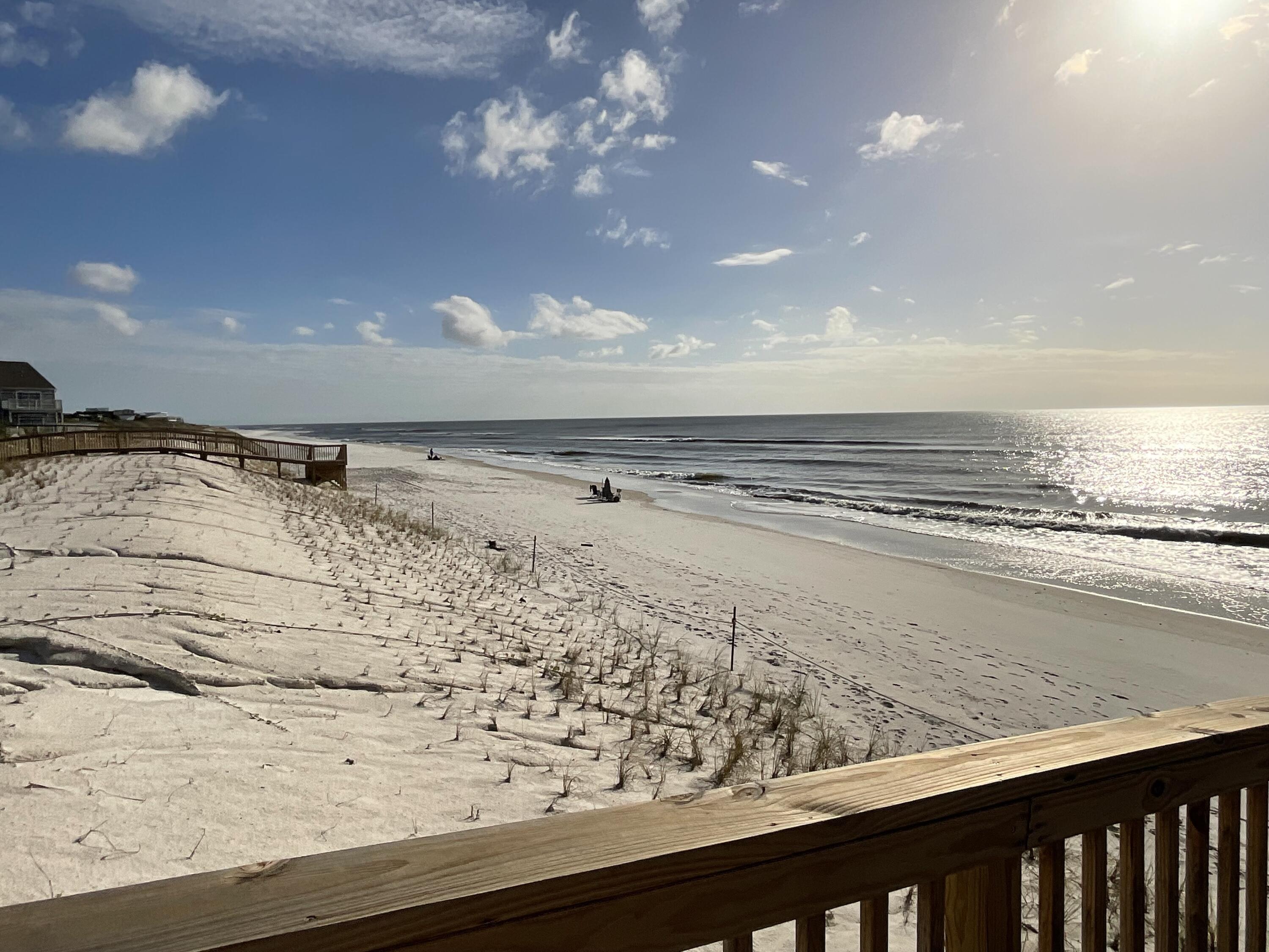 Barrier Dunes - Residential