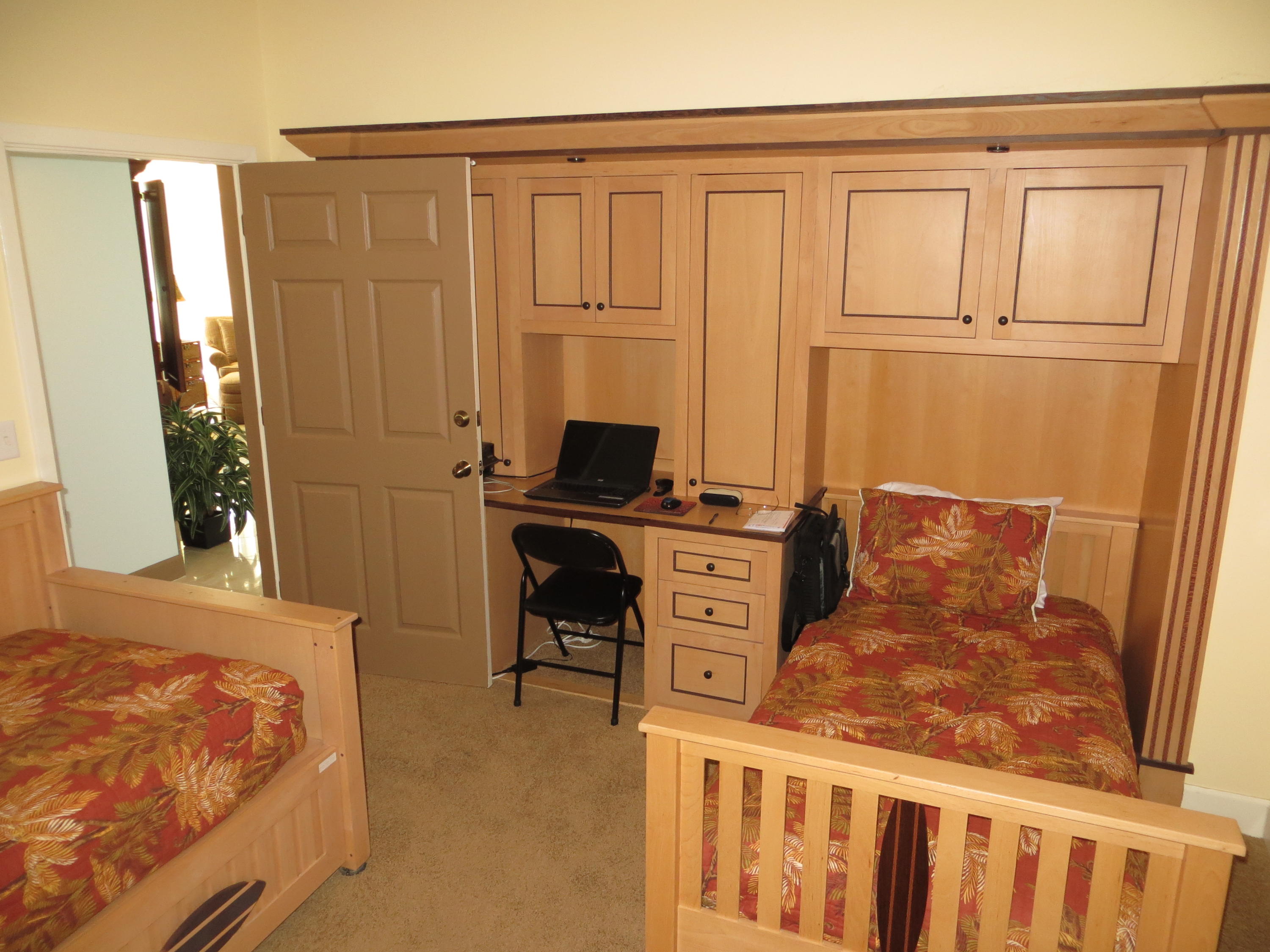 OCEANIA CONDO - Residential