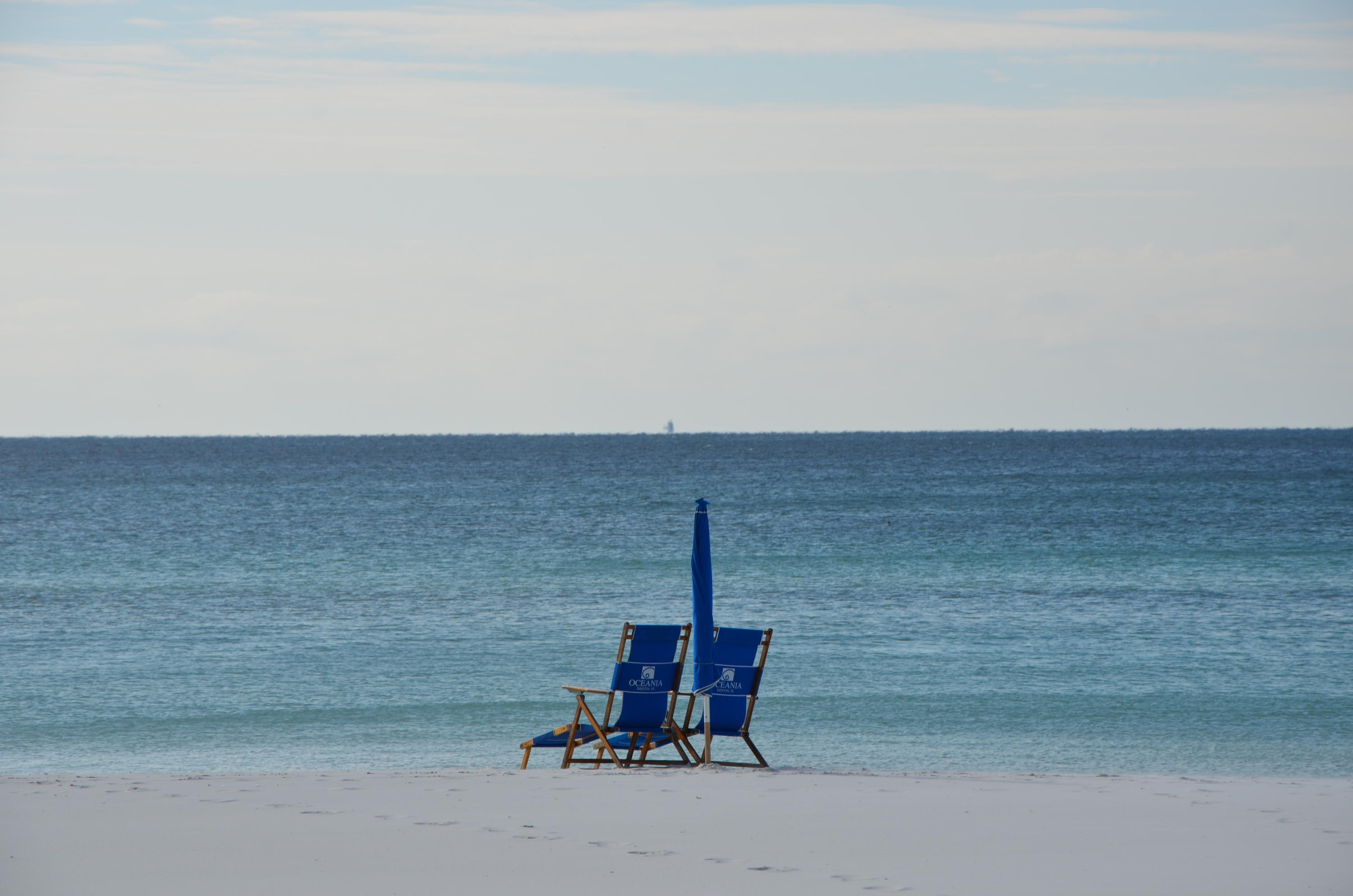 OCEANIA CONDO - Residential