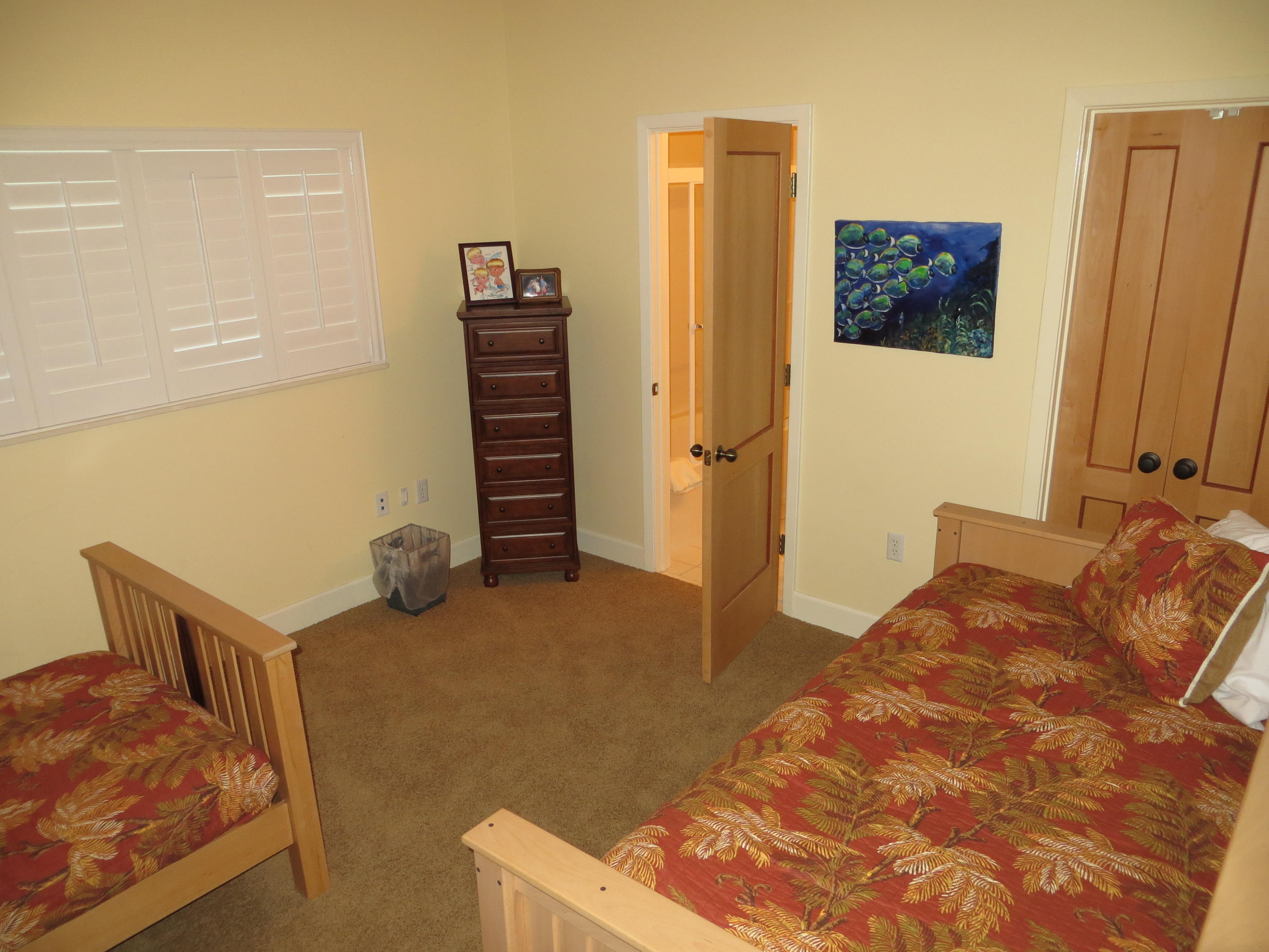 OCEANIA CONDO - Residential