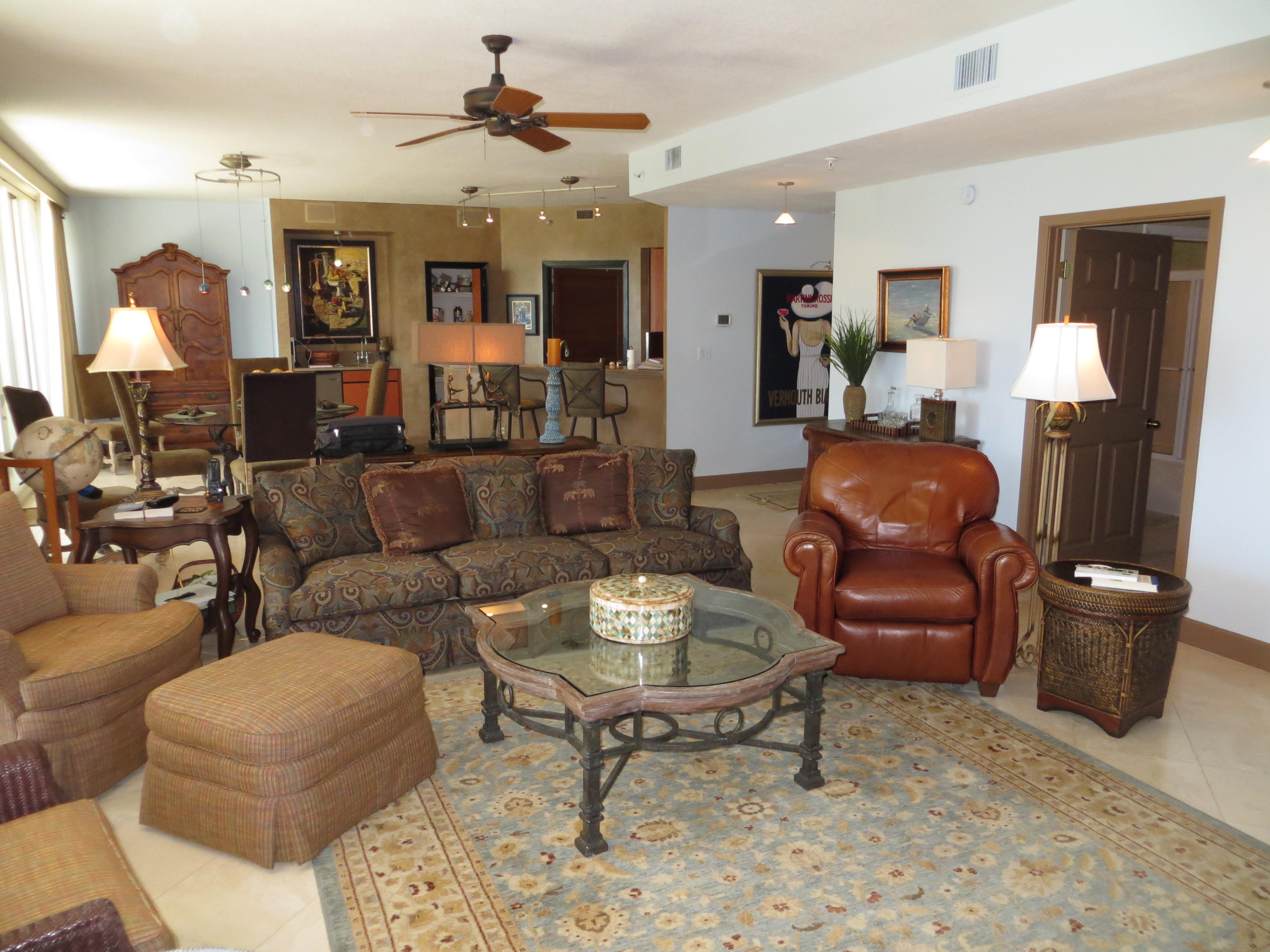 OCEANIA CONDO - Residential