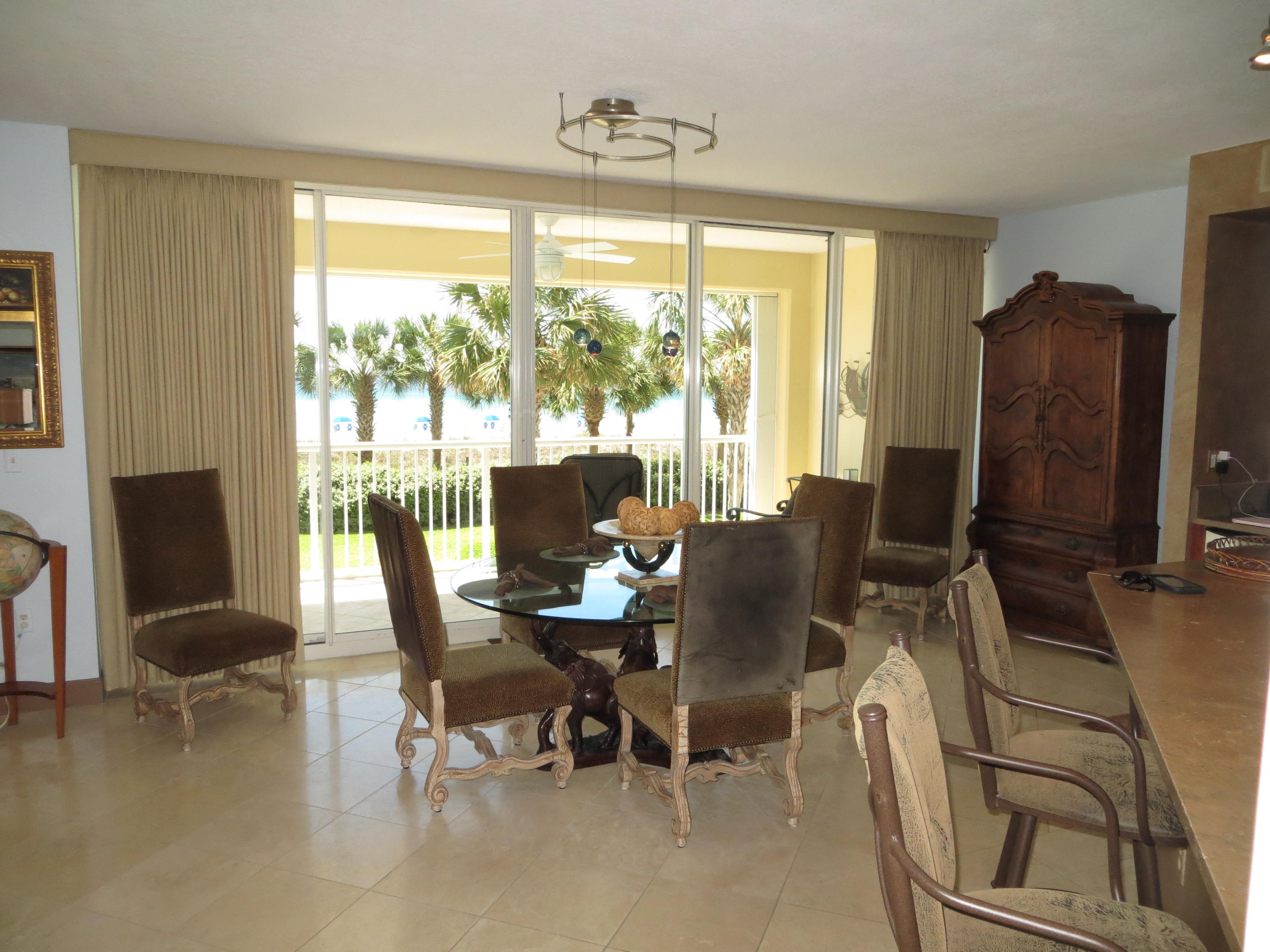 OCEANIA CONDO - Residential