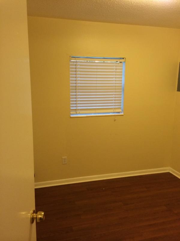 SANTA MARKELLA - Residential Lease
