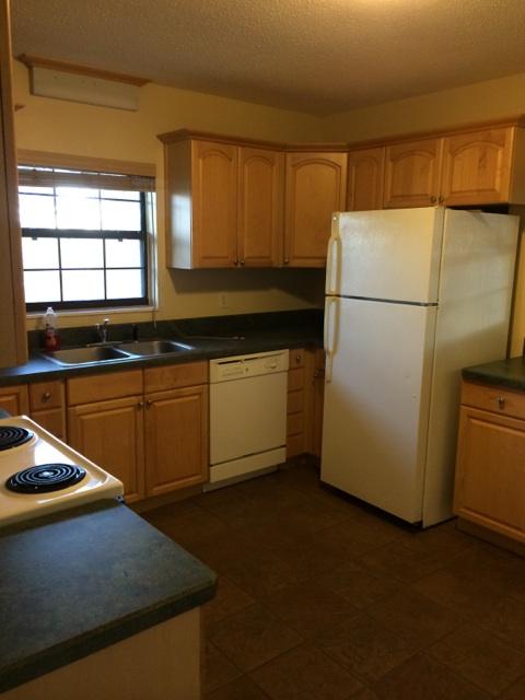SANTA MARKELLA - Residential Lease