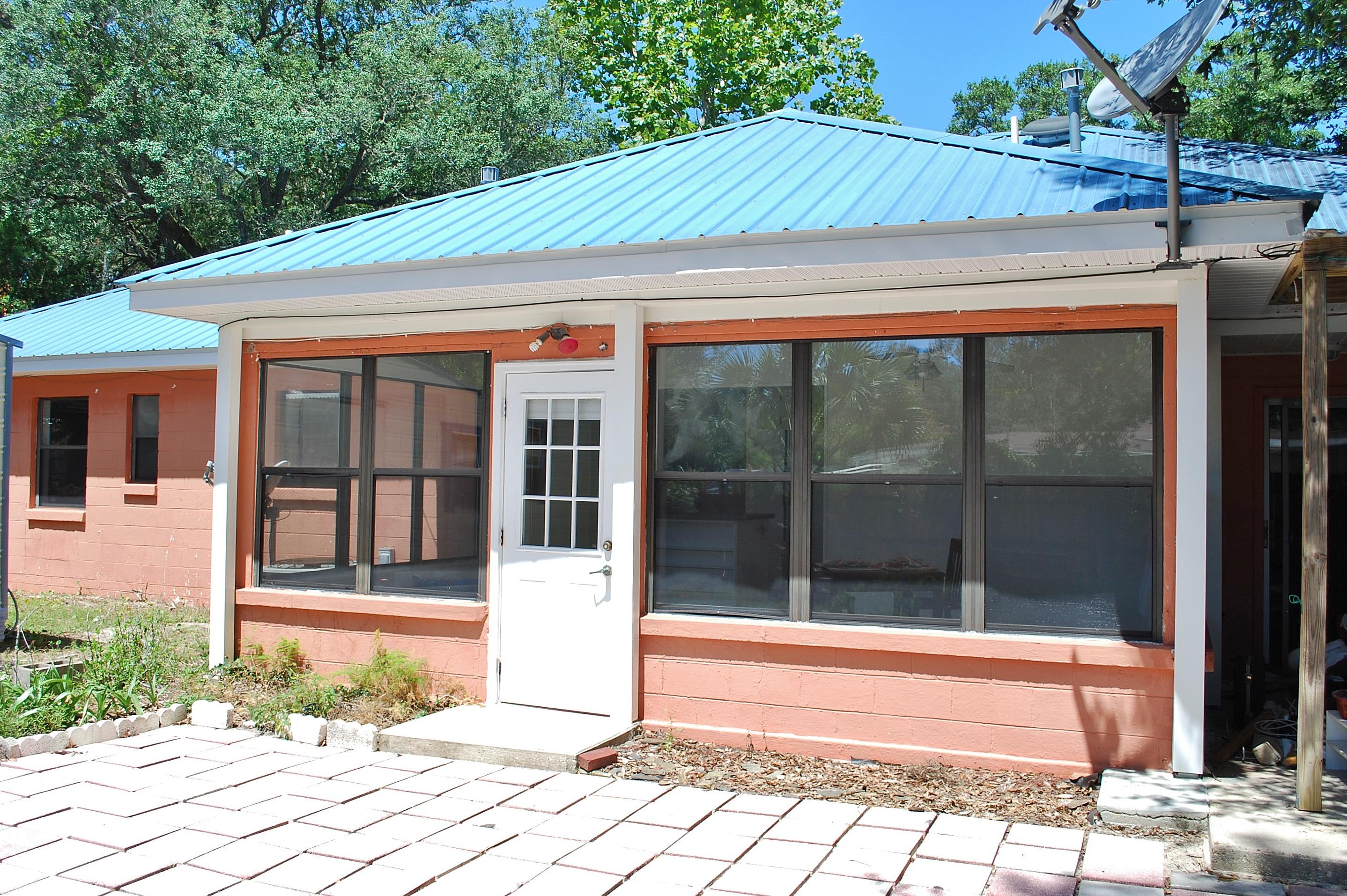 Elliotts Point 7th Addn - Residential