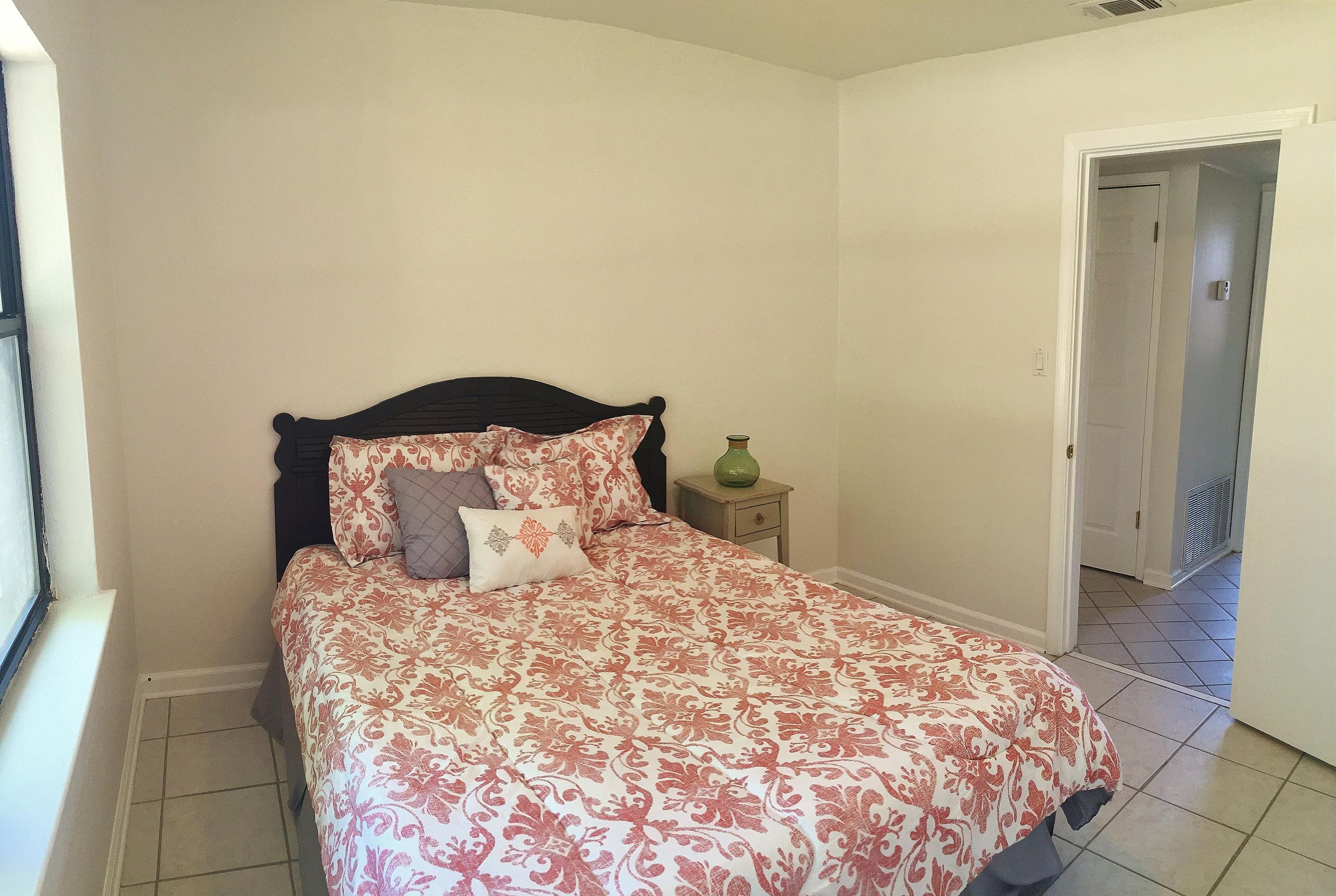 Elliotts Point 7th Addn - Residential