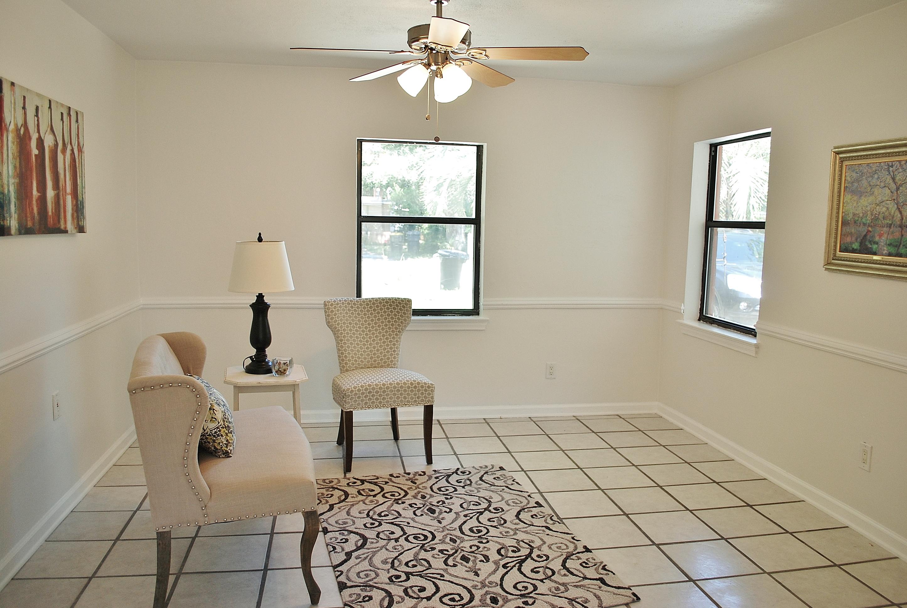 Elliotts Point 7th Addn - Residential