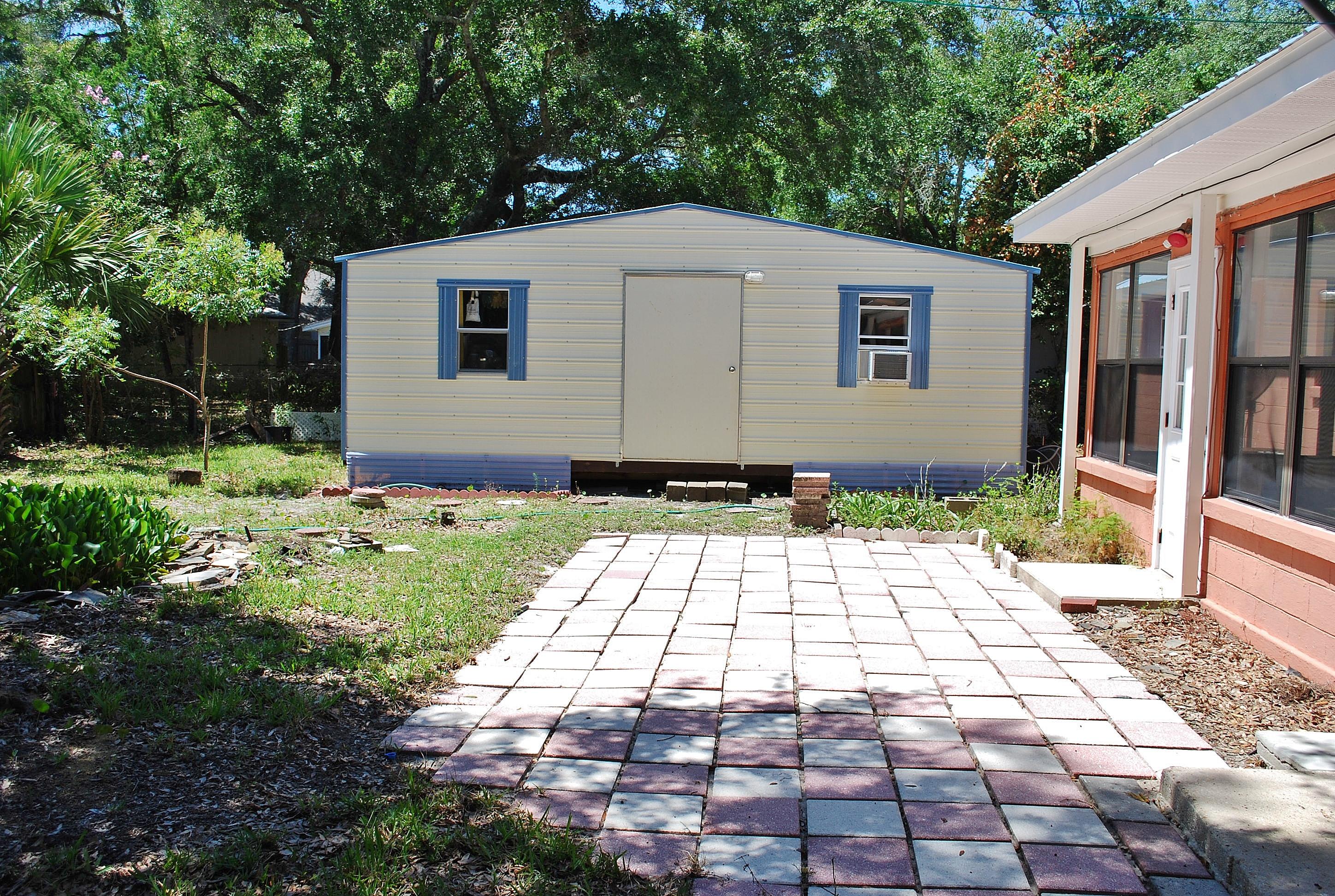 Elliotts Point 7th Addn - Residential