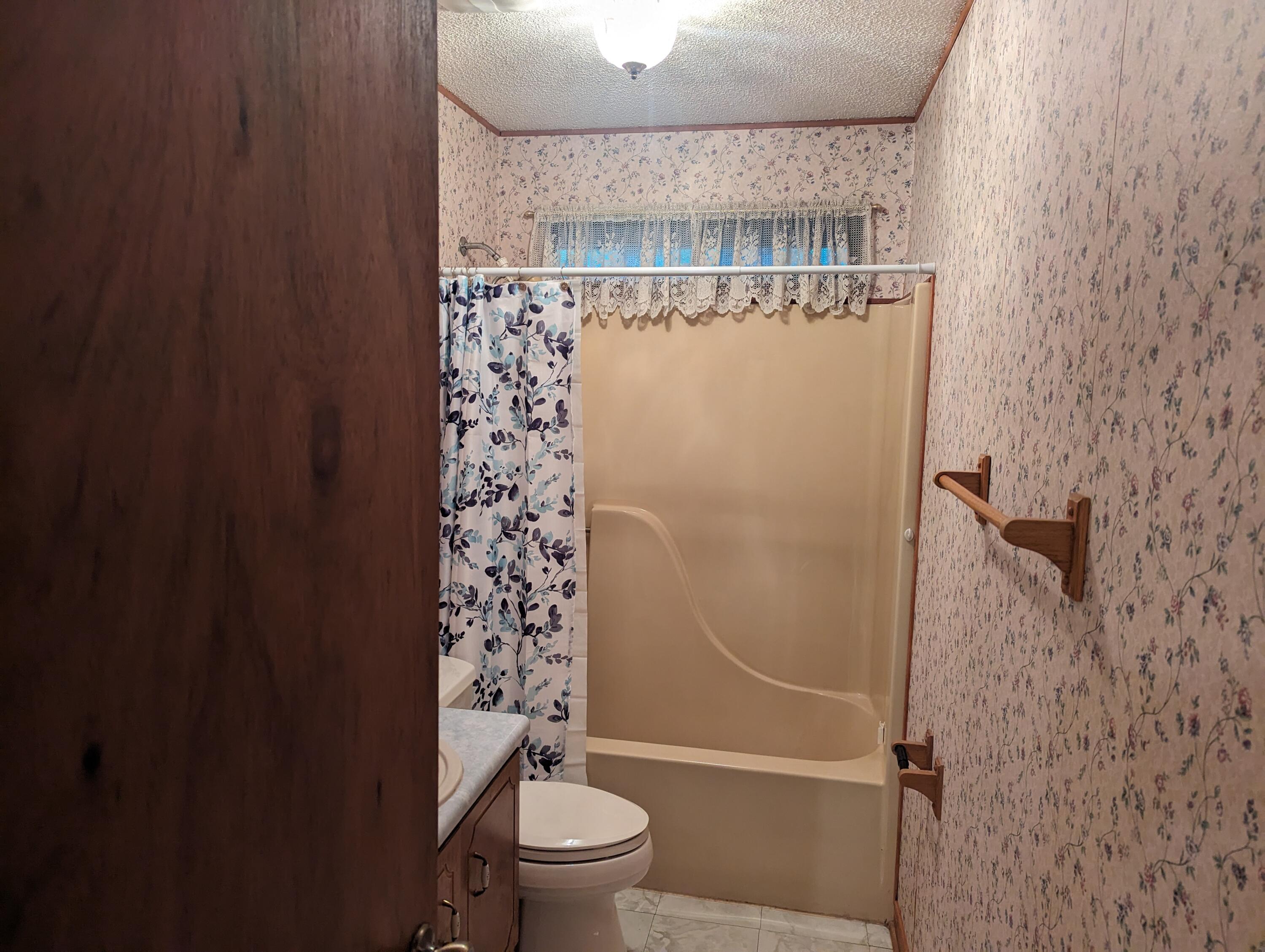 MCLAUGHLIN & HARRIS - Residential Lease