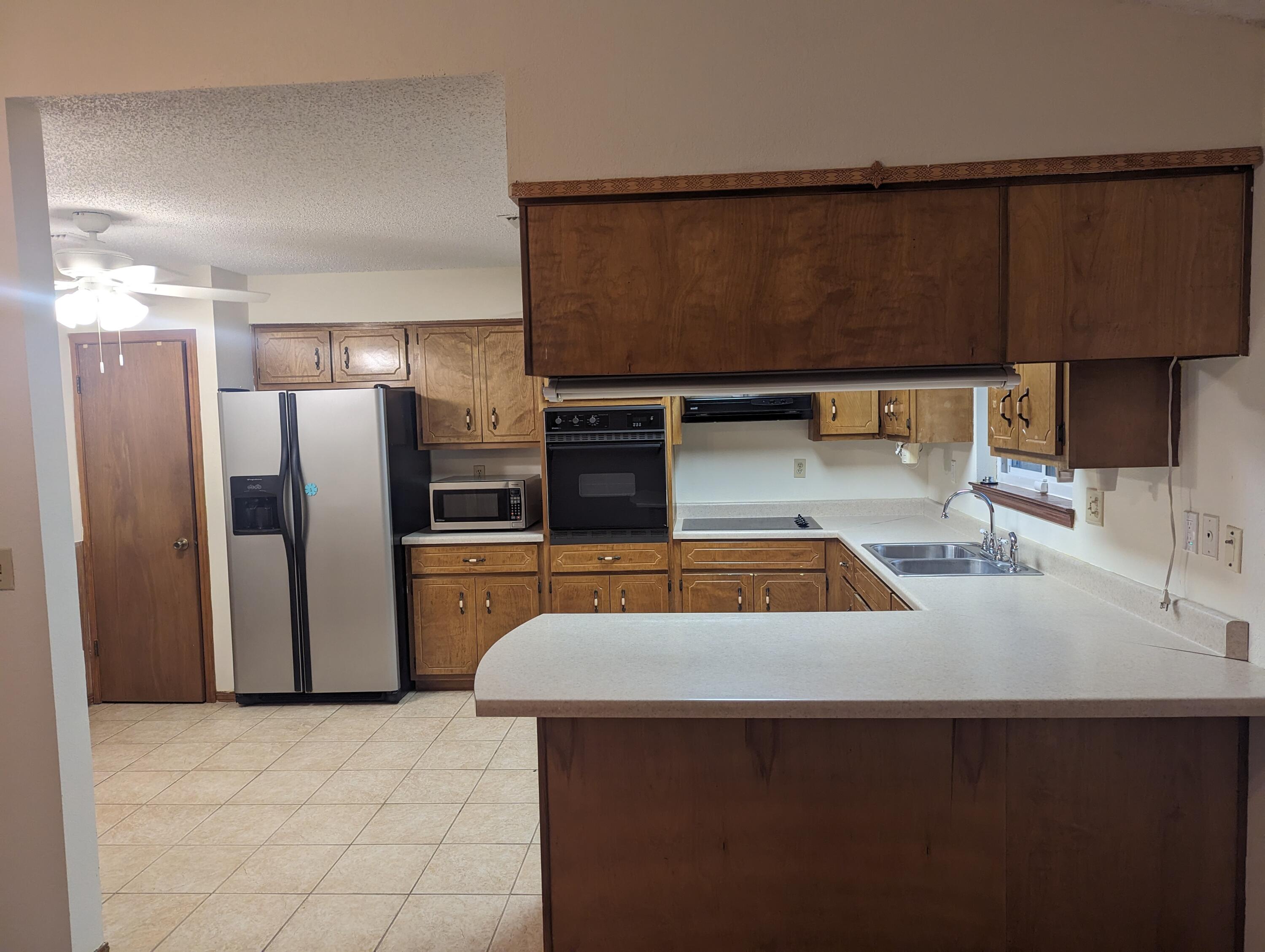 Nice 3 bedroom 2 bath with a split floorplan, Kitchen / Dining combo, an large living room with access to back deck and back yard. Brick home in central Crestview with Garage and Carport. Off the garage is a heated/ cooled work area, Laundry room with Washer / Dryer setup. Corner lot with a partially fenced back yard. Minutes from downtown Crestview, hospital, Air Force Bases and beaches. No Smoking, Pets Allowed with Owners Approval and non - refundable pet deposit.