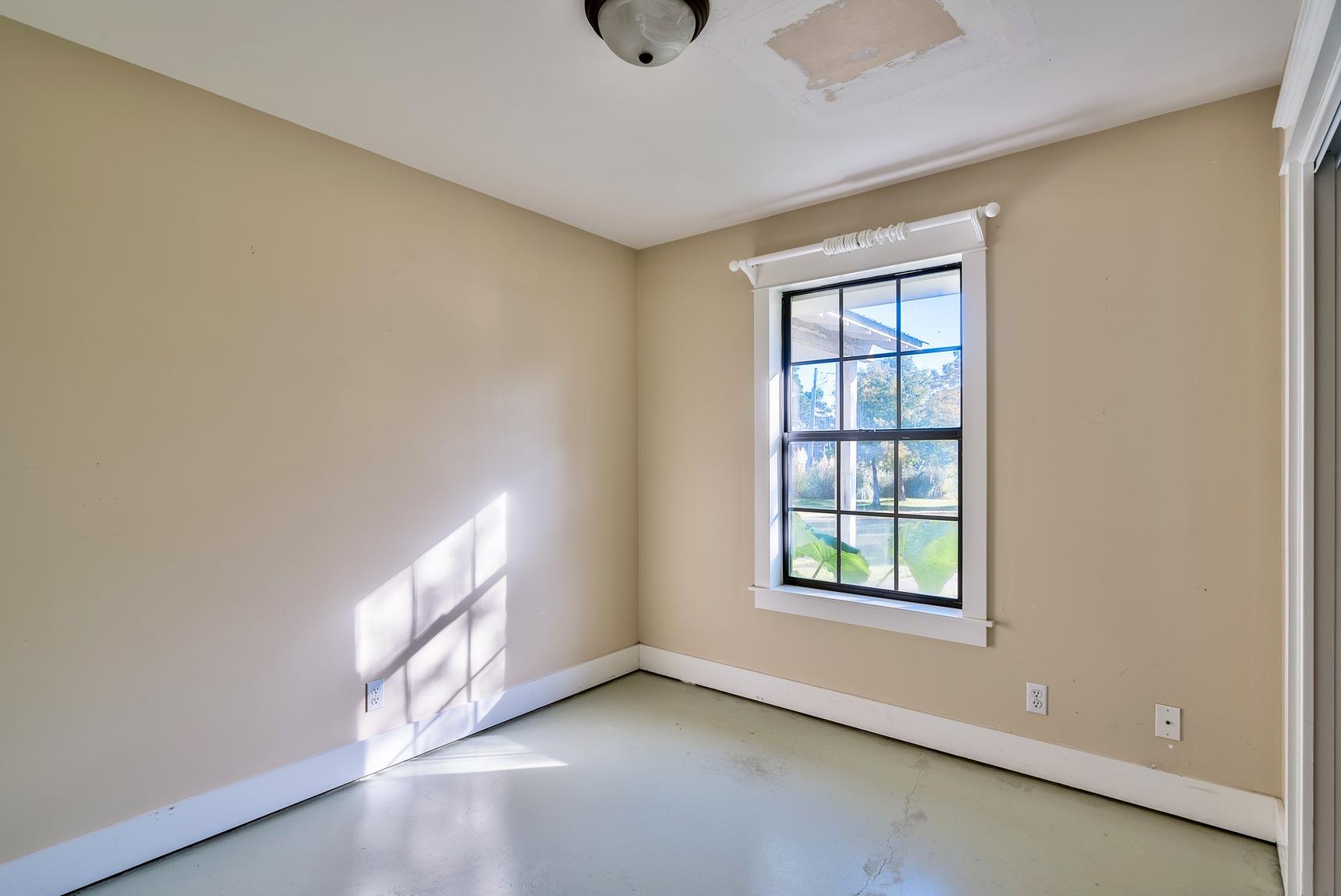 BAY GROVE - Residential