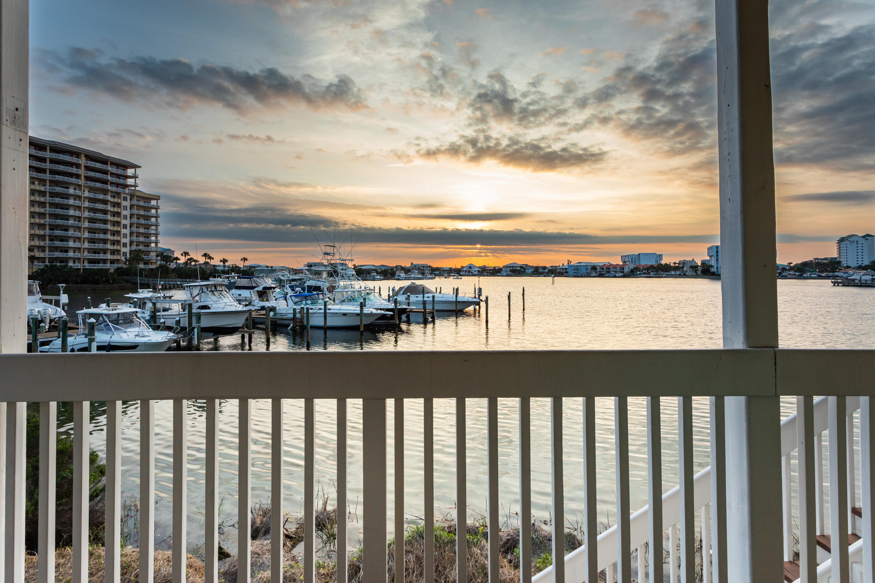 SANDPIPER COVE PH 04 - Residential