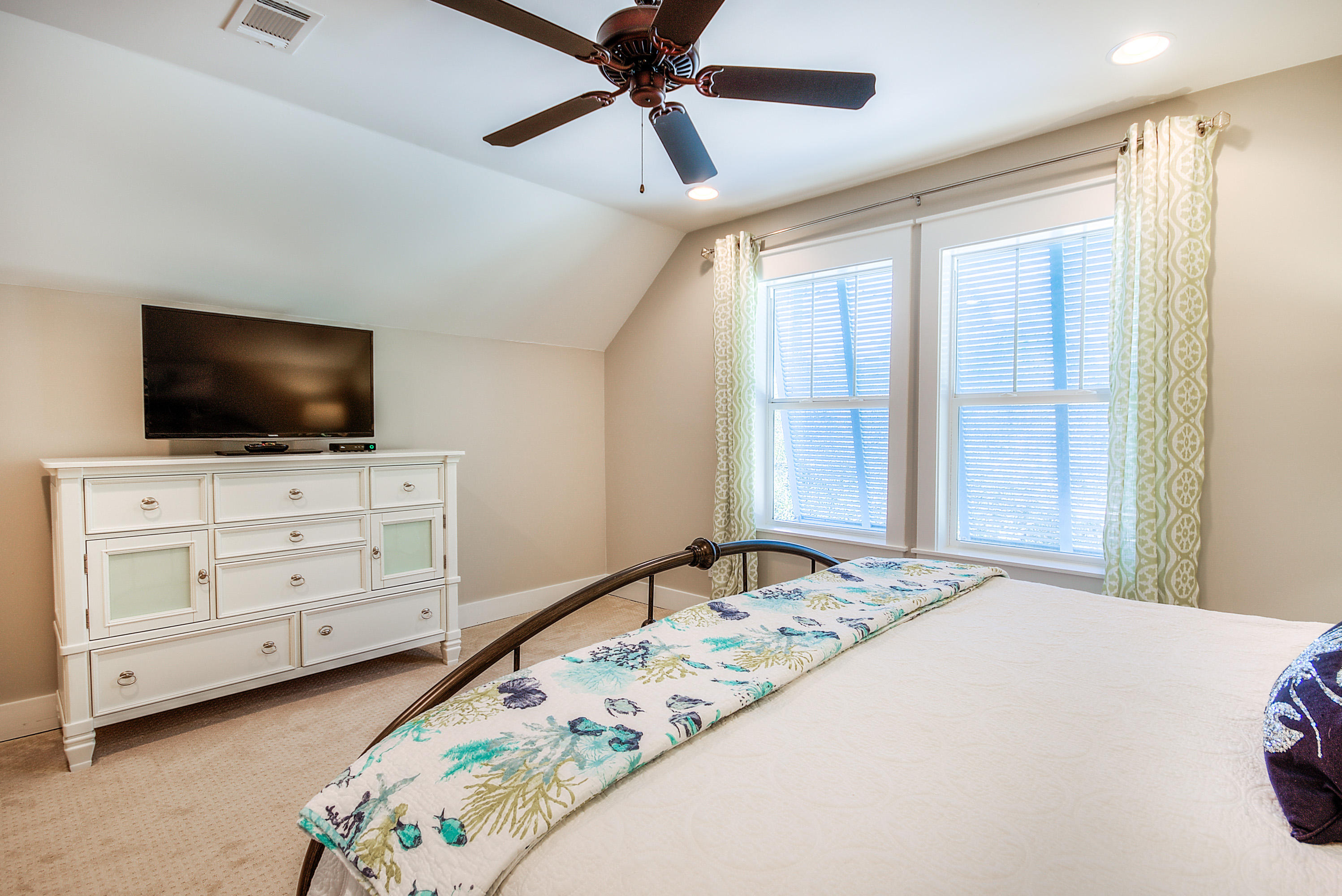 DALTON UNREC - Residential