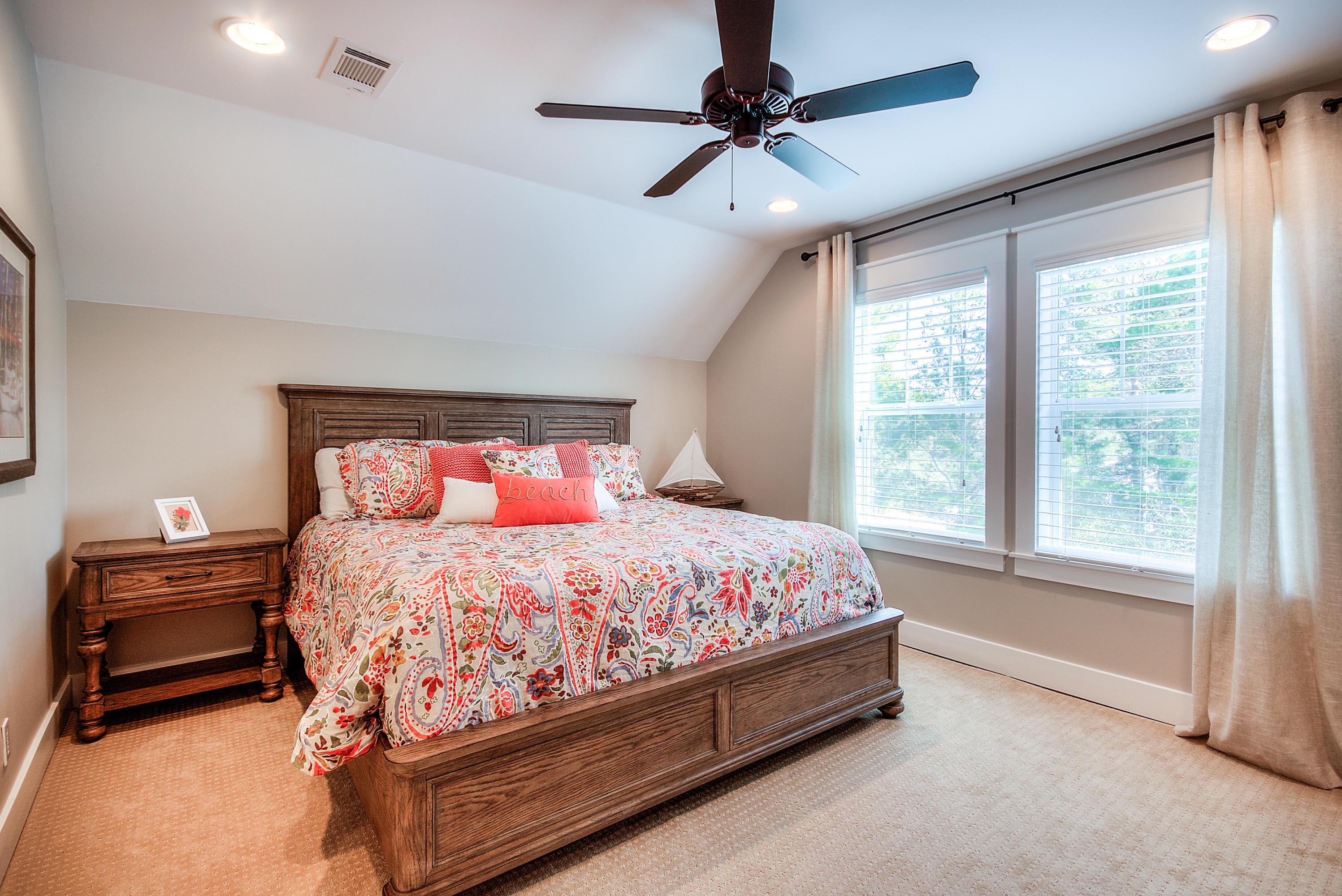 DALTON UNREC - Residential