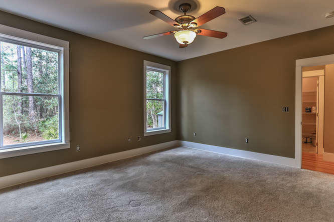 MAGNOLIA BEACH - Residential