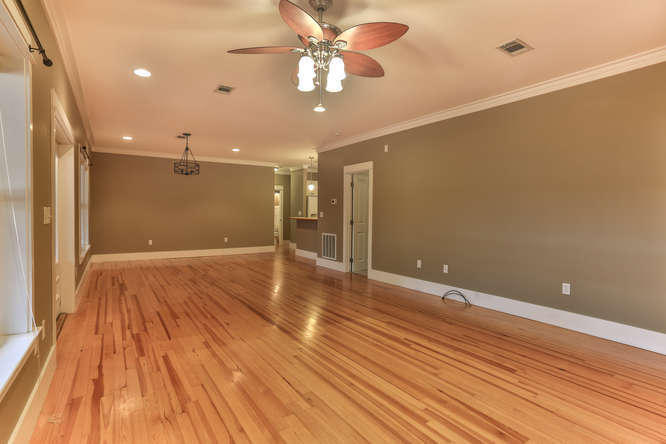 MAGNOLIA BEACH - Residential