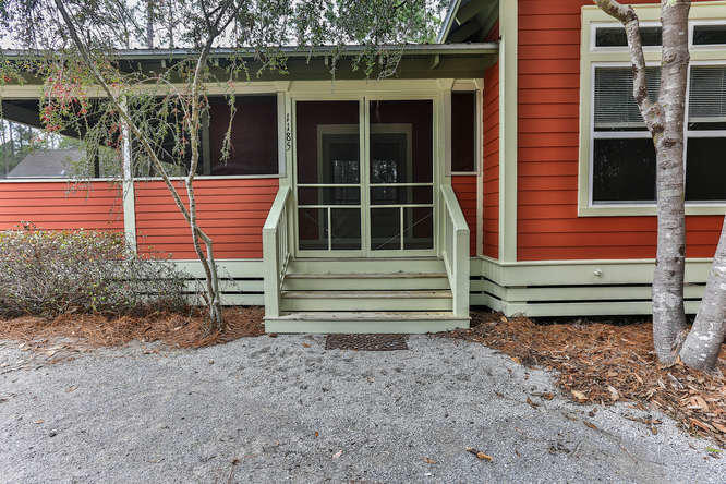 MAGNOLIA BEACH - Residential