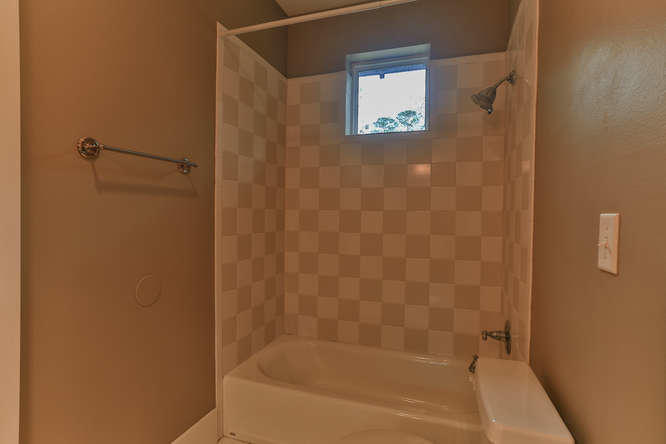 MAGNOLIA BEACH - Residential