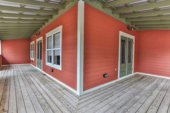 MAGNOLIA BEACH - Residential